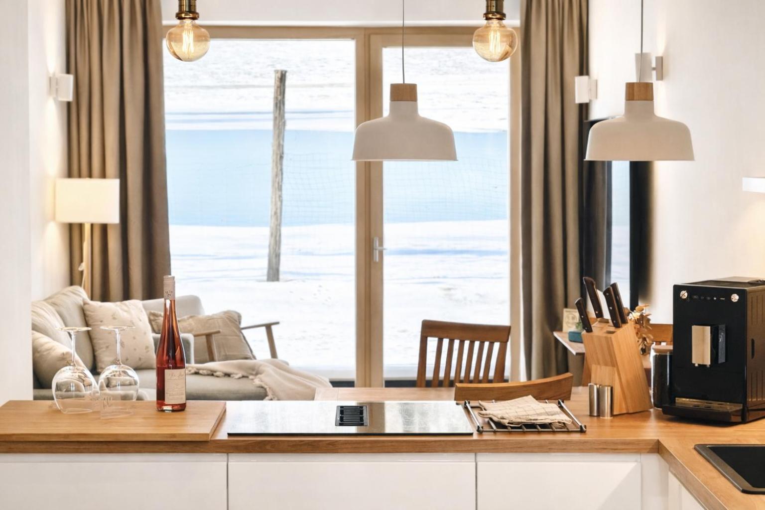 One-Bedroom Deluxe Apartment