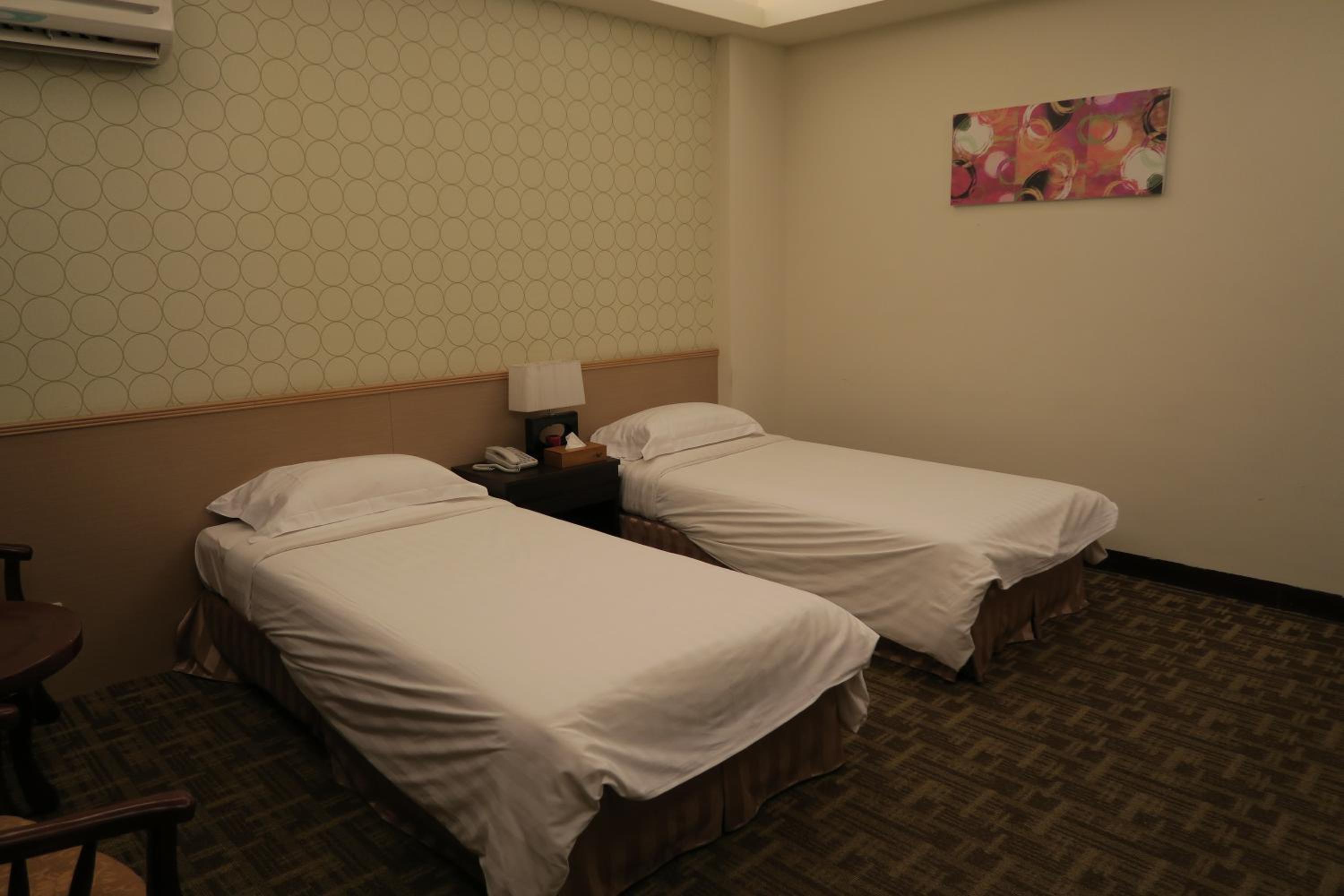 Standard Double or Twin Room photo 2