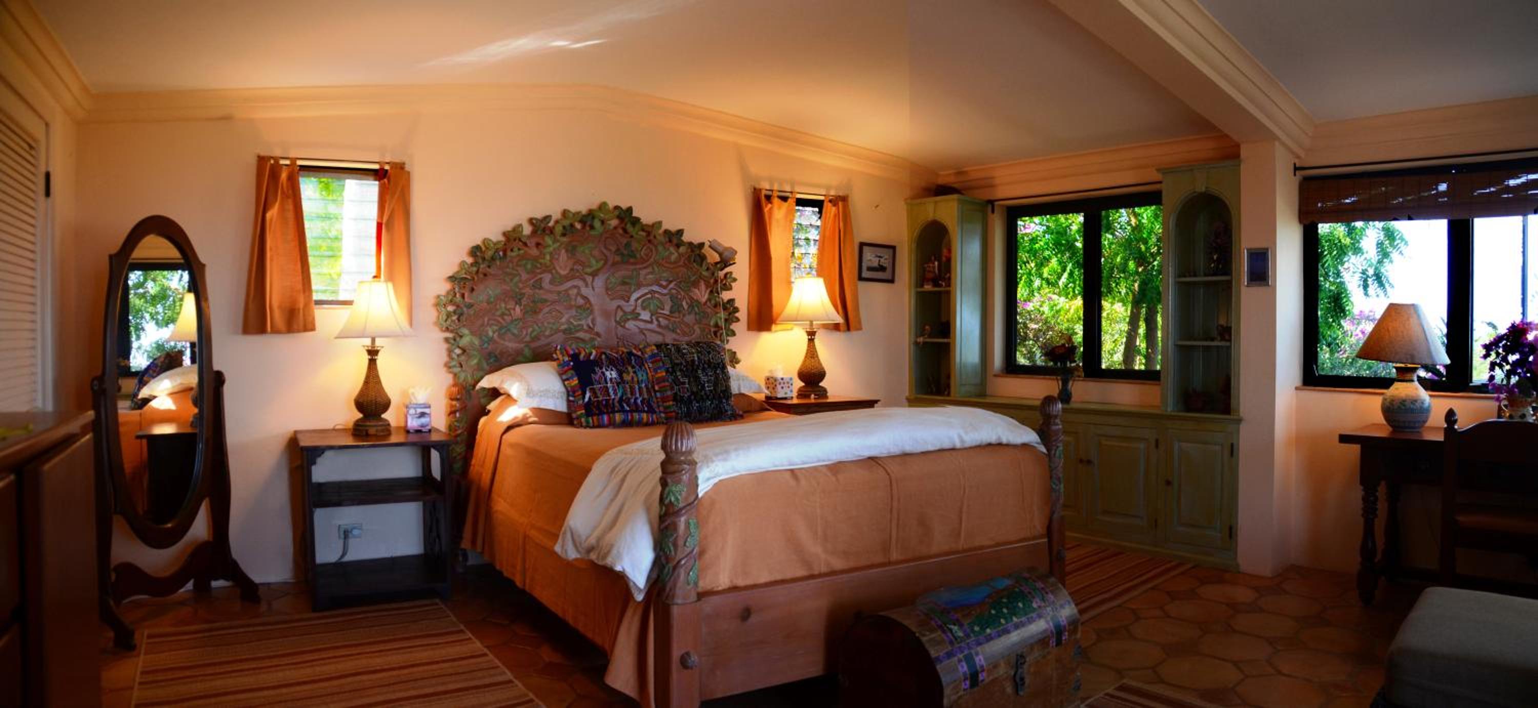 Casa Azul - One-Bedroom House