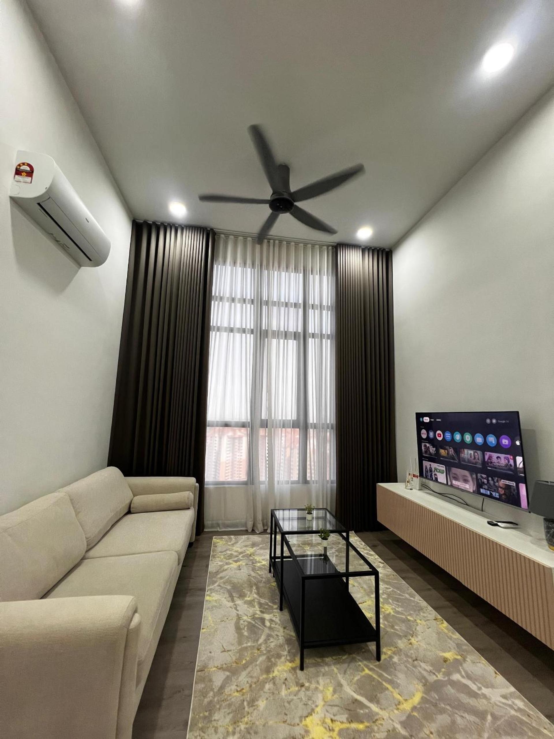 The Executive 27 by MySky photo 1