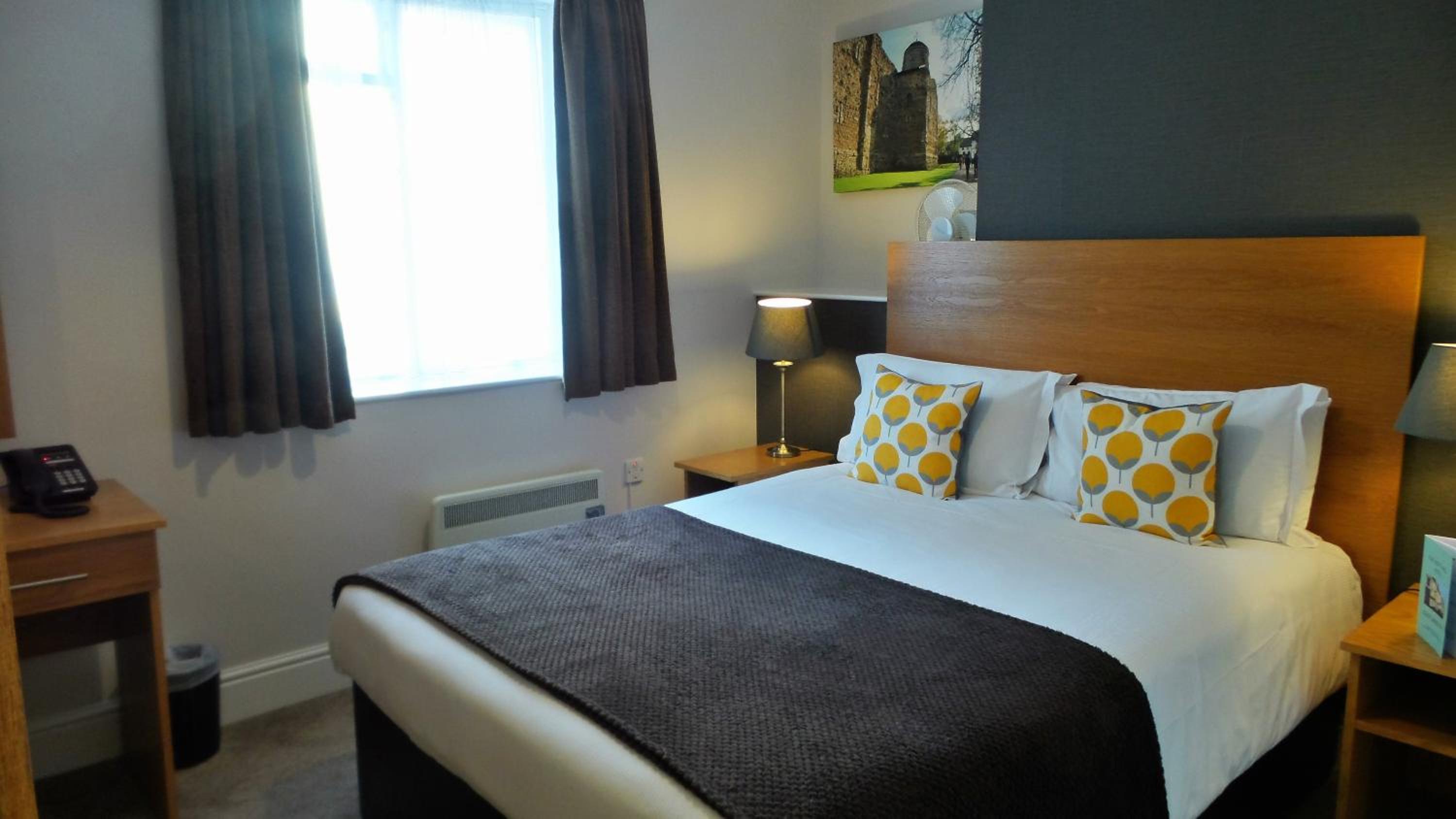 Basic Double Room
