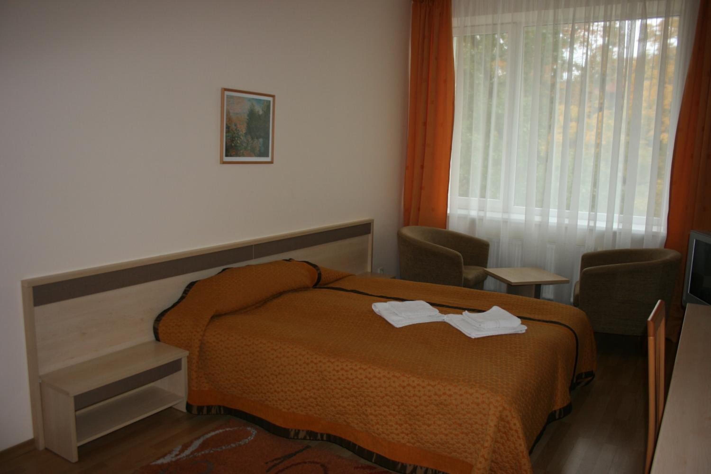 Standard Double Room - Photo 4