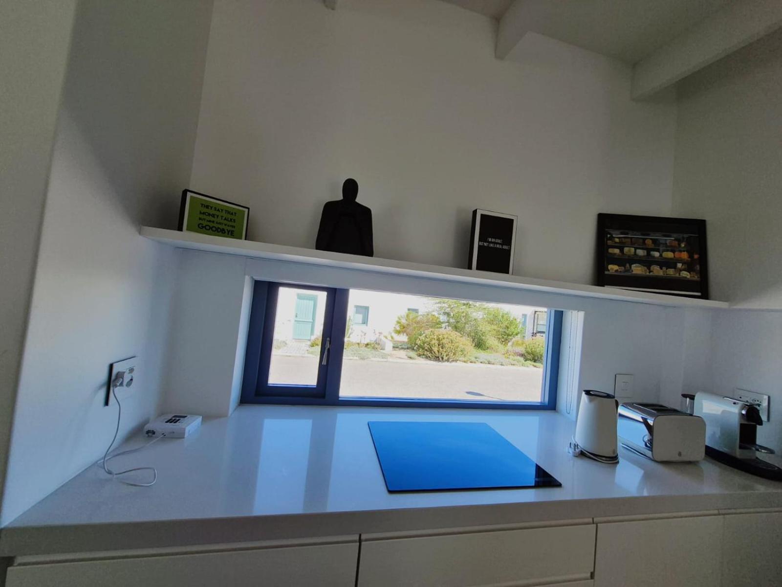 Deluxe Pool Cottage 5