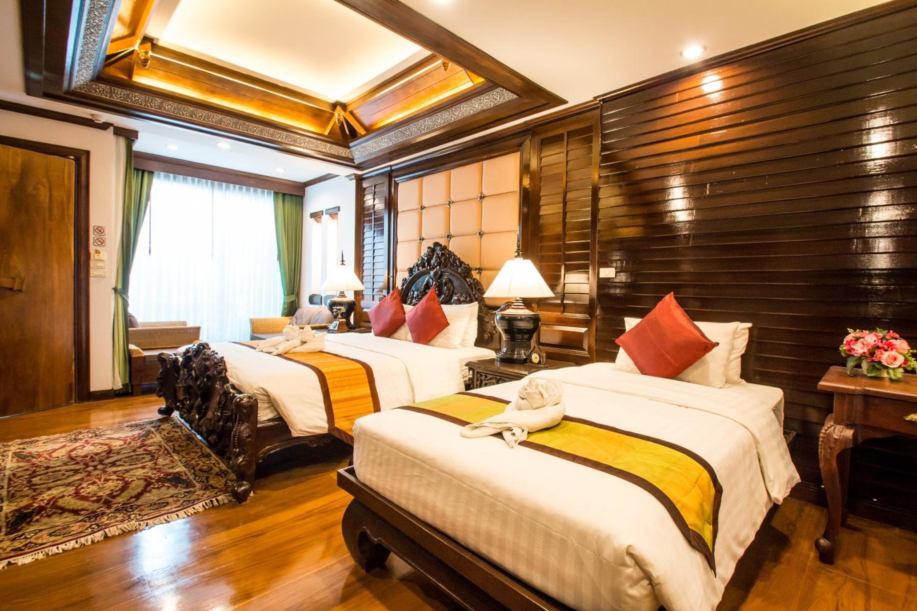 Executive Triple Room (no balcony) - Photo 3