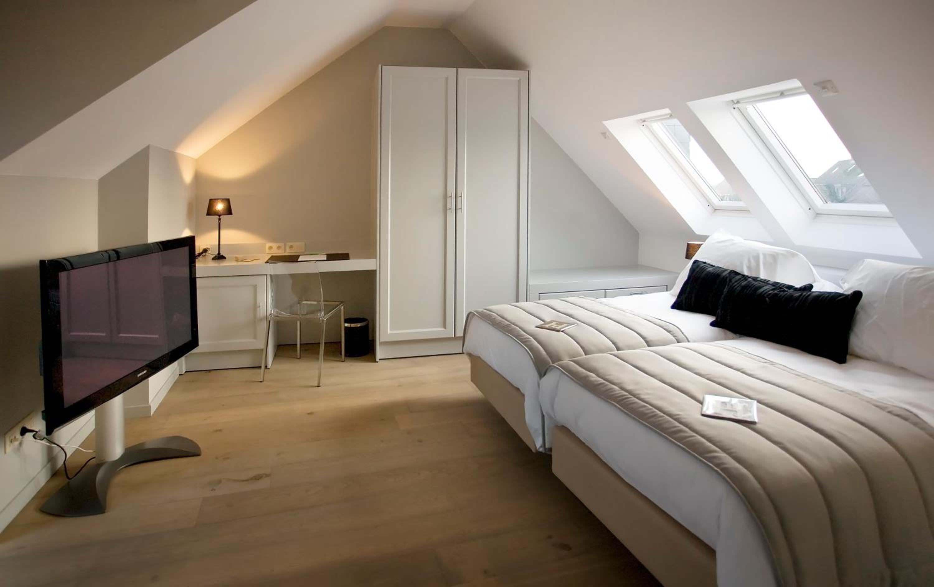 Deluxe Double Room photo 3