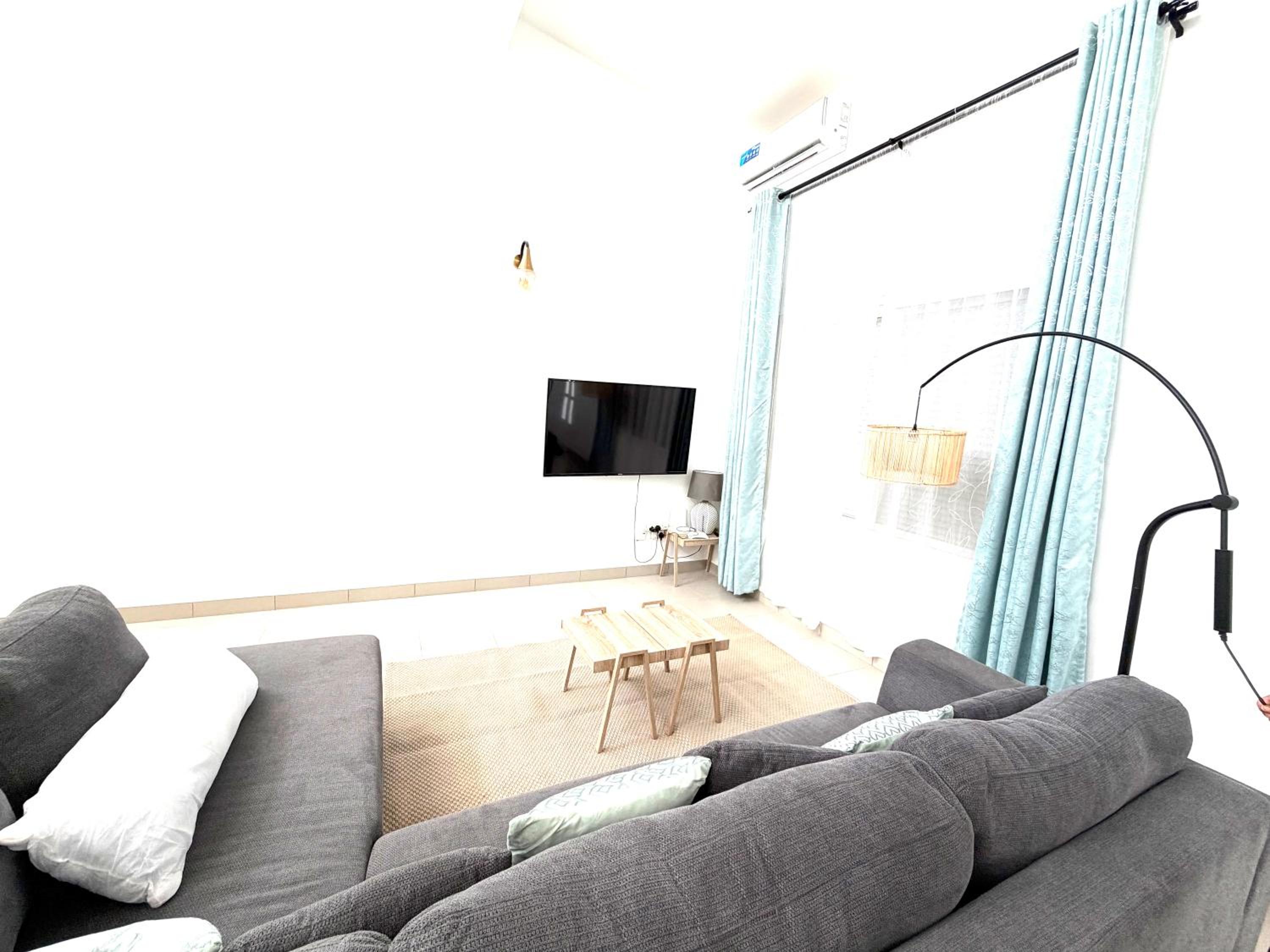 Three-Bedroom Vacation Home  photo 1