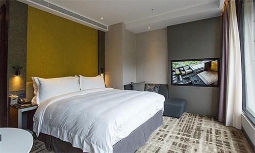 Double Suite with Sofa Bed - Non-Smoking photo 2