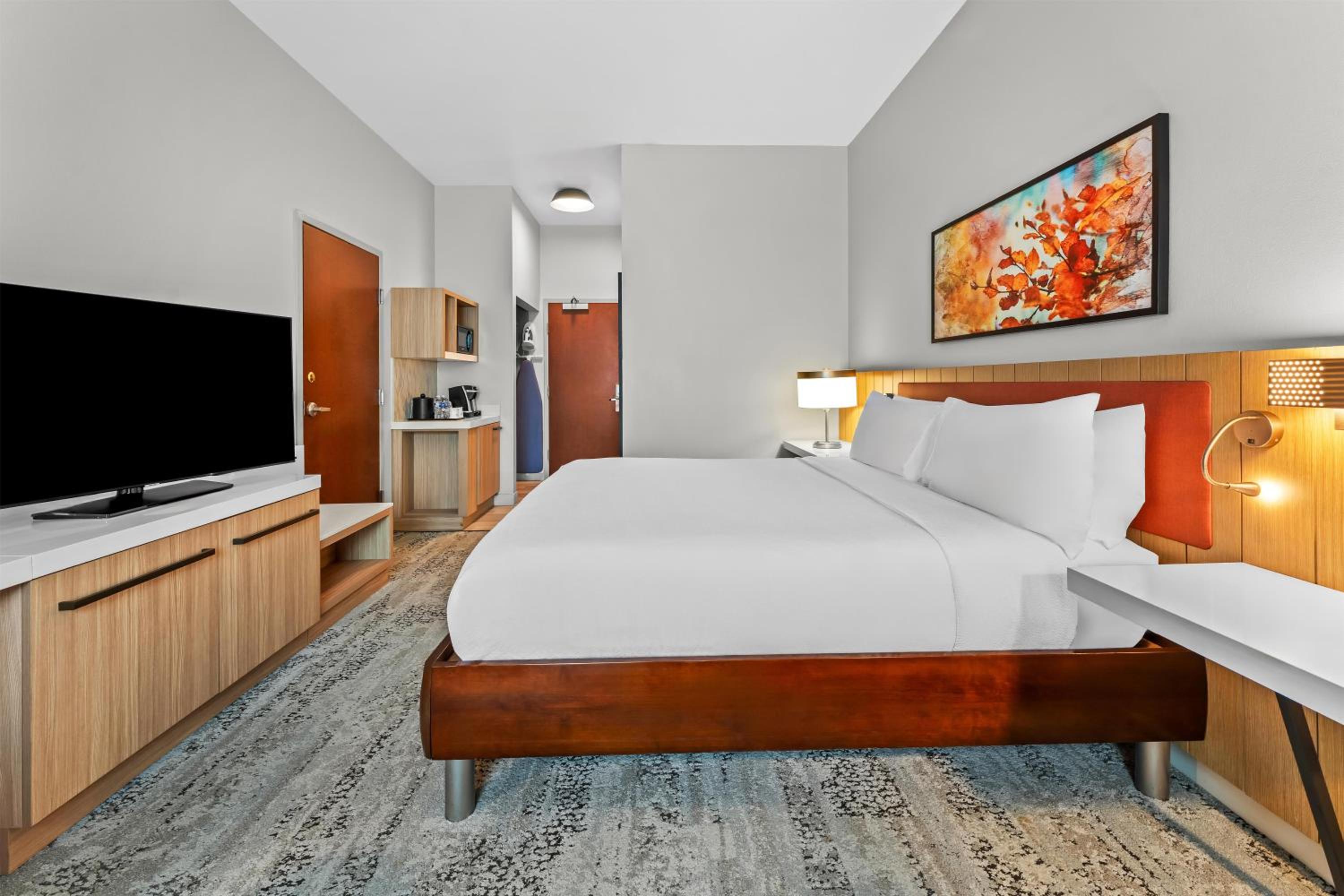 King Room - Hearing Accessible - Photo 4