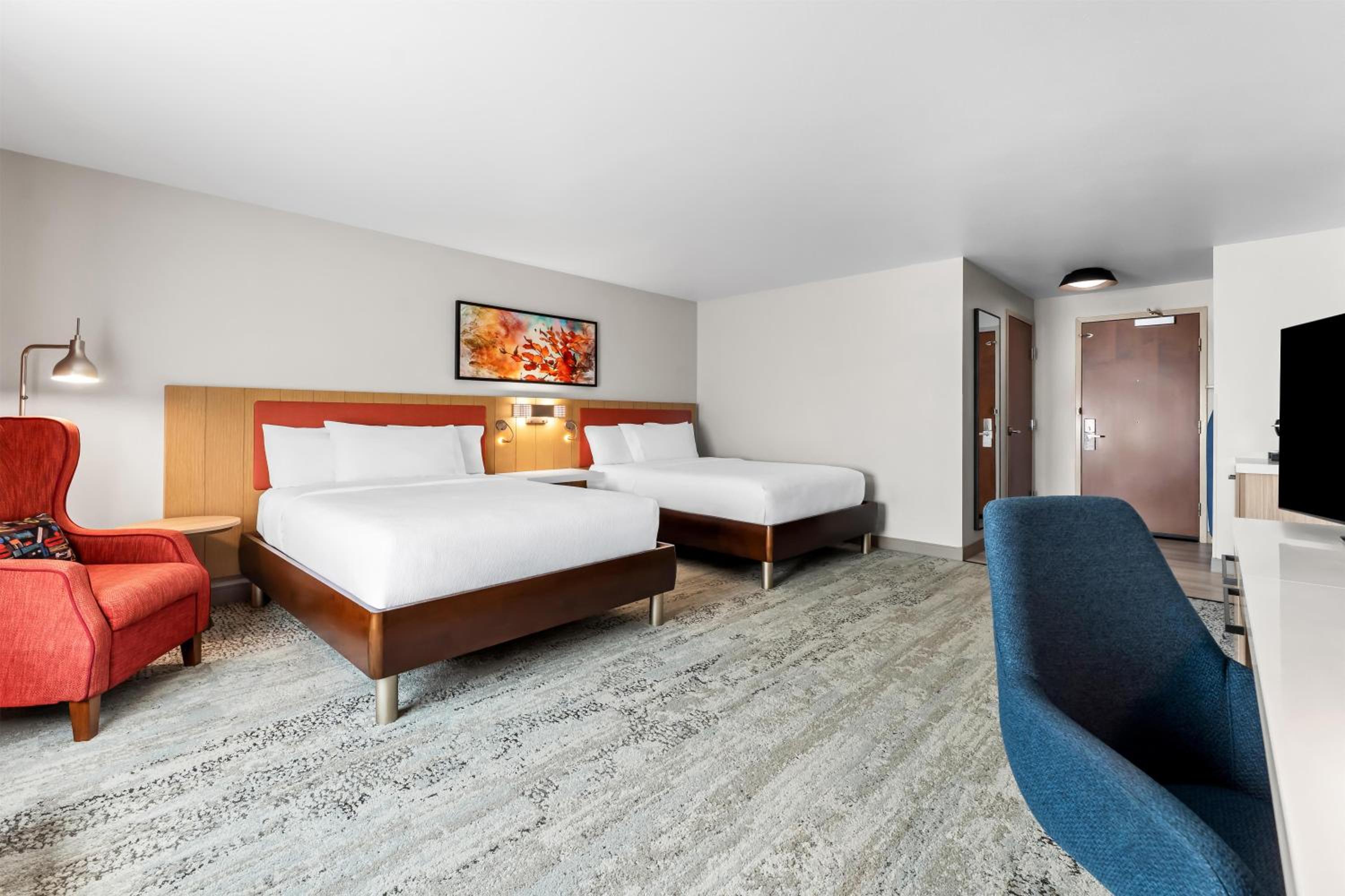 Queen Room with Two Queen Beds - Mobility and Hearing Access - Photo 4