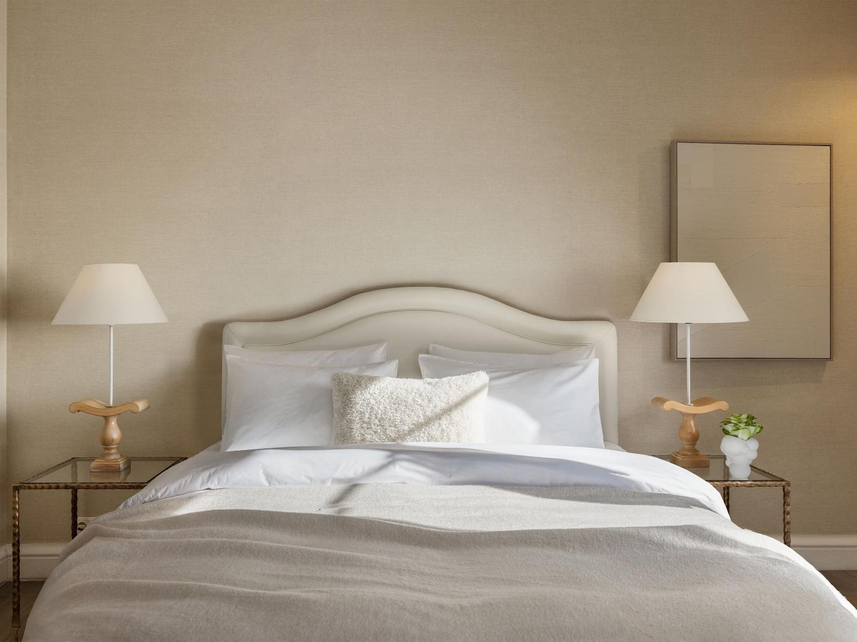  Superior Guestroom with Hotel or Garden View - Photo 4
