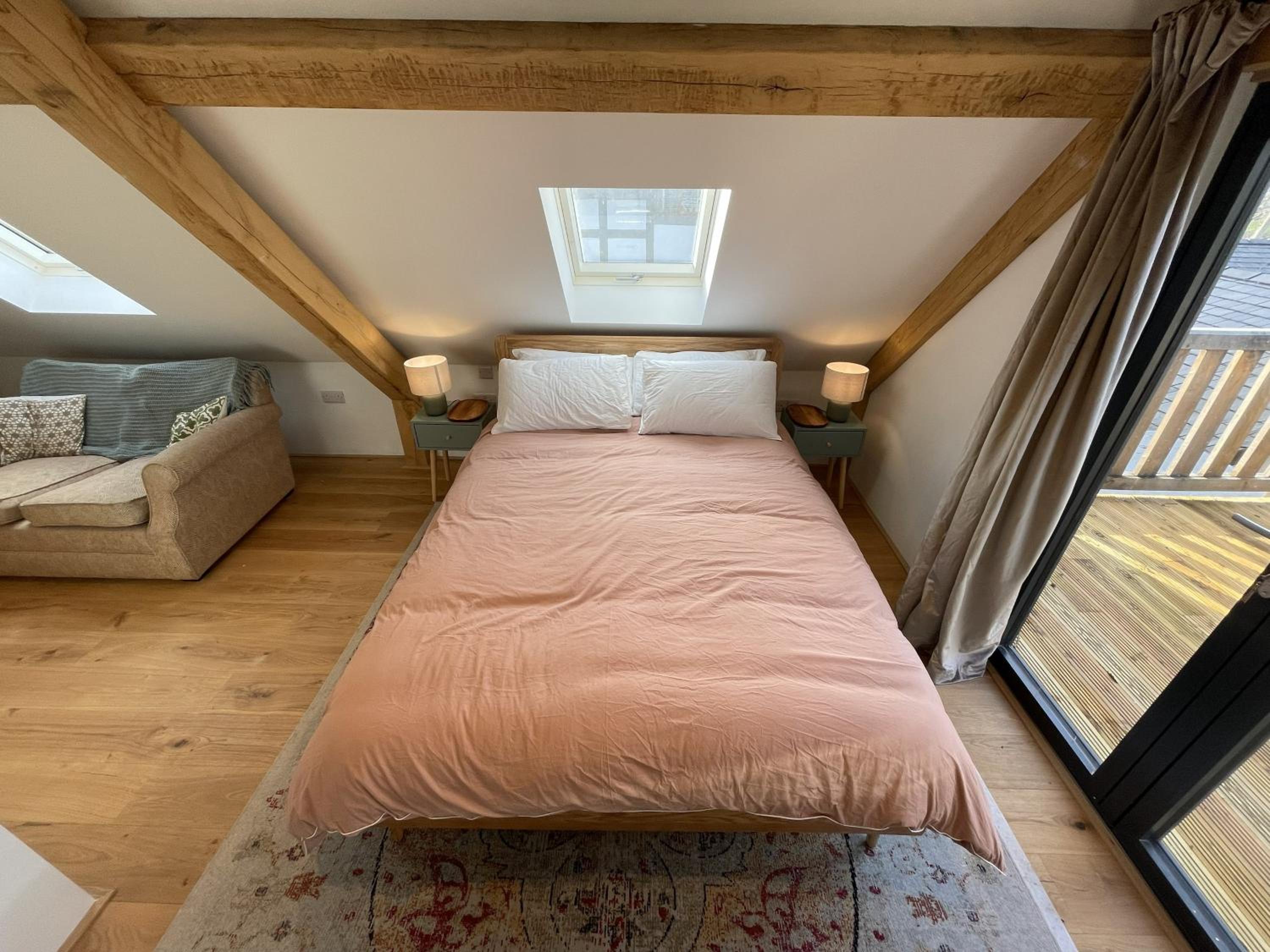 One-Bedroom House photo 3