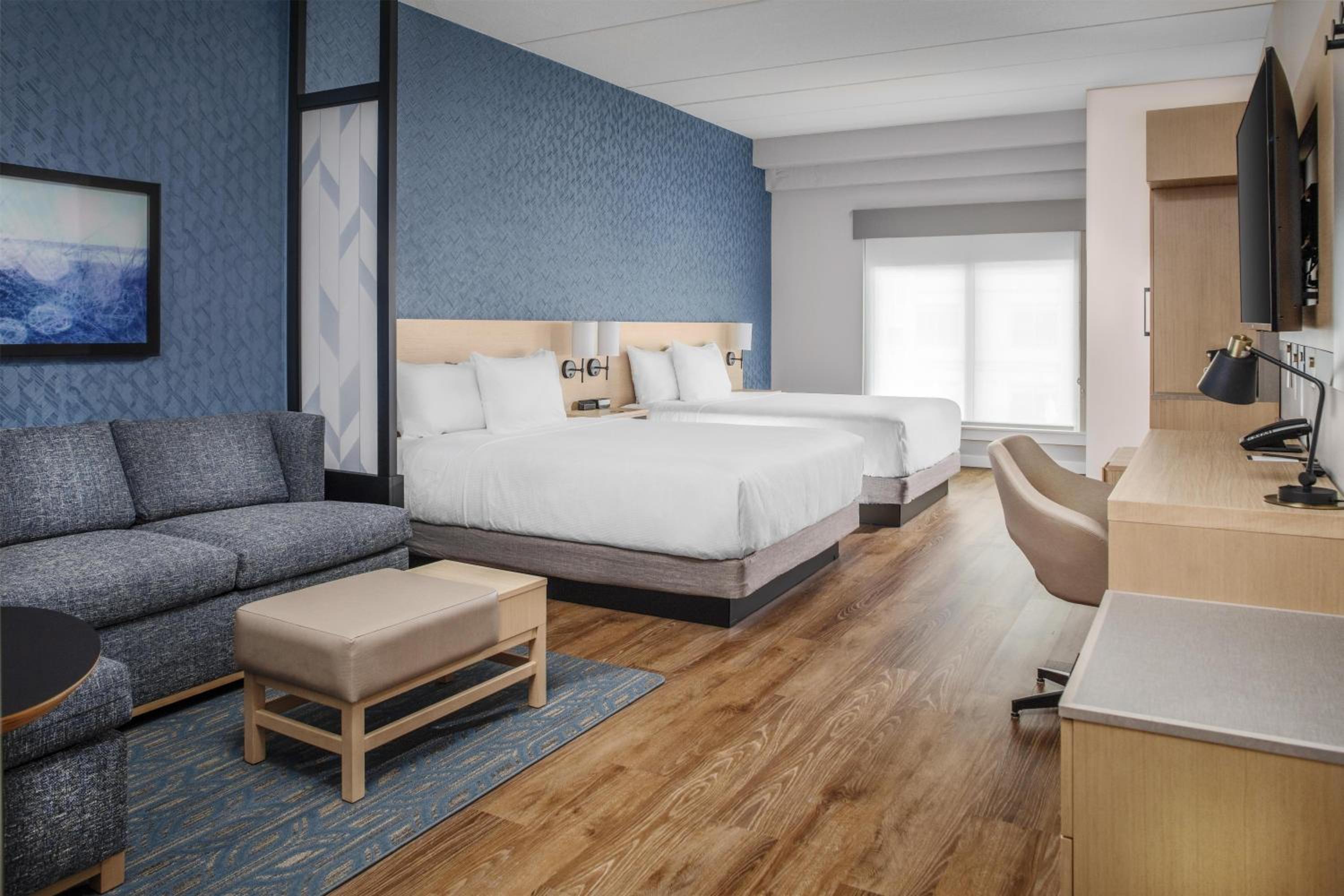 Queen Room with Two Queen Beds and Sofa Bed - Mobility Accessible