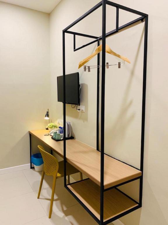 Single Room - Photo 3