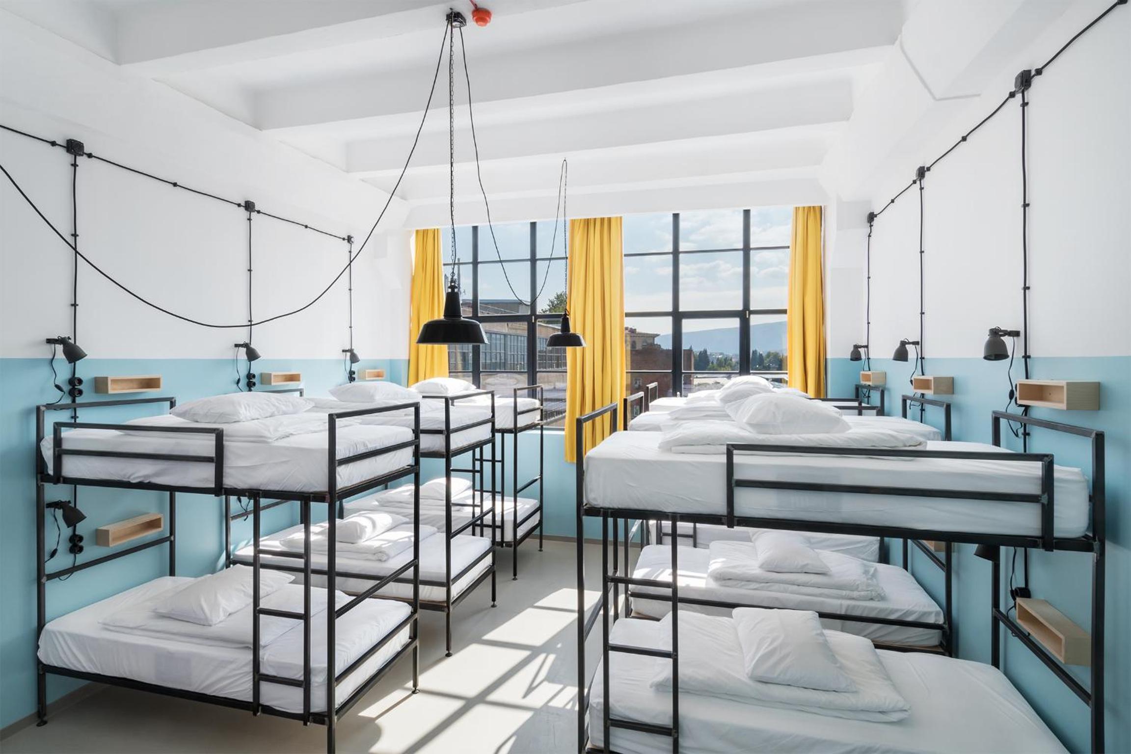  Bed in a 12 Mixed Dormitory Room photo 1