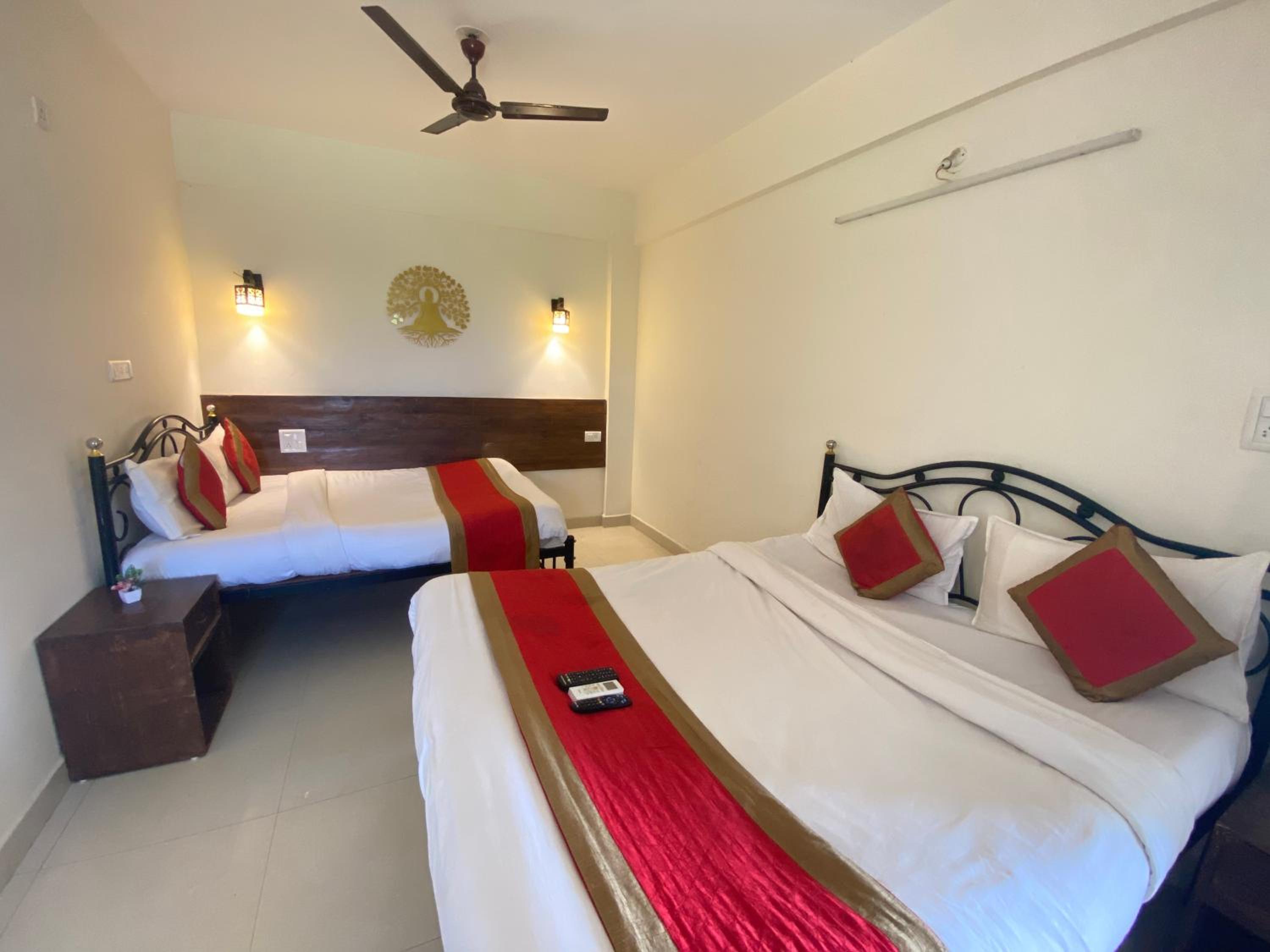 Quadruple Room with Balcony