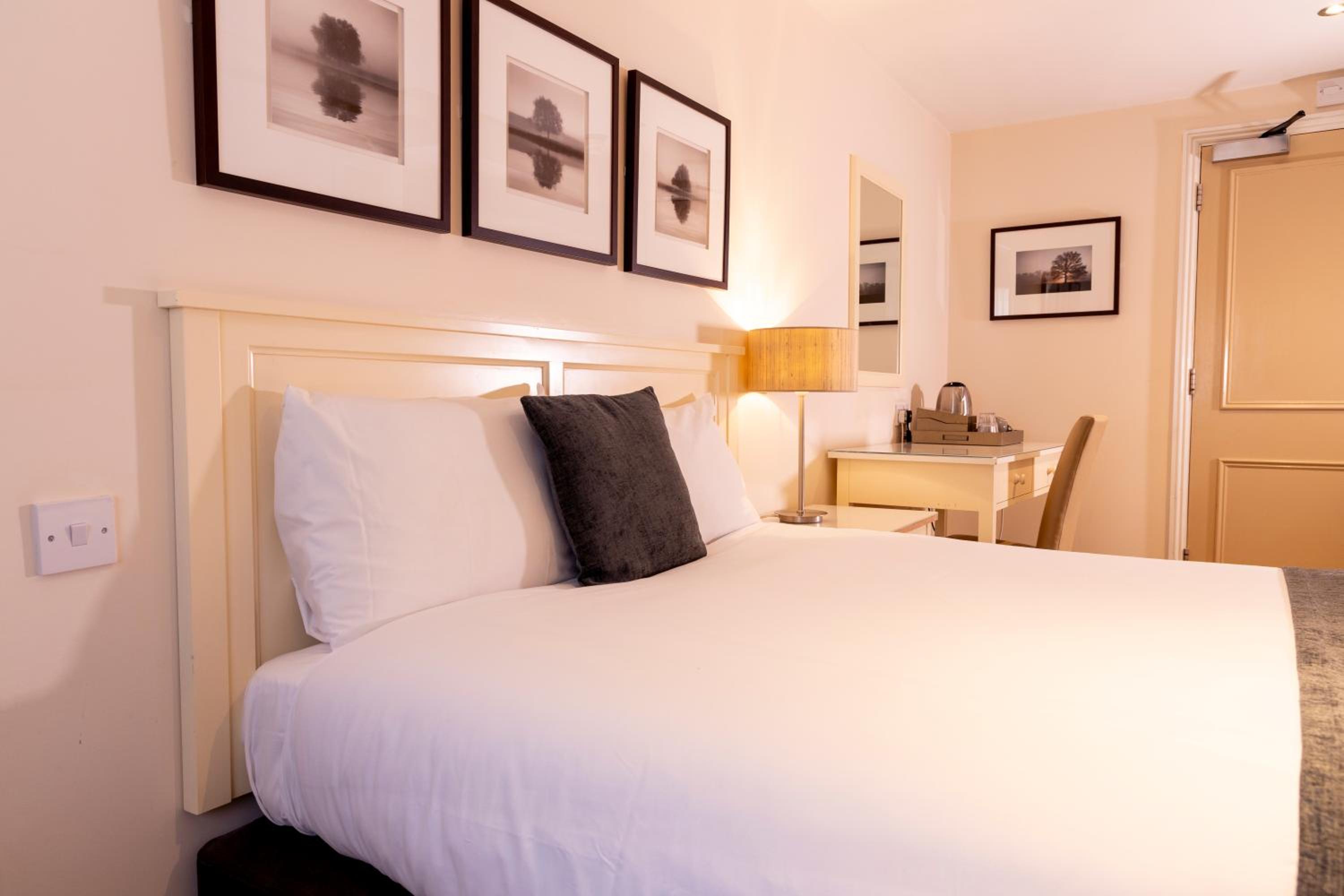 Double Room - Disability Access photo 1