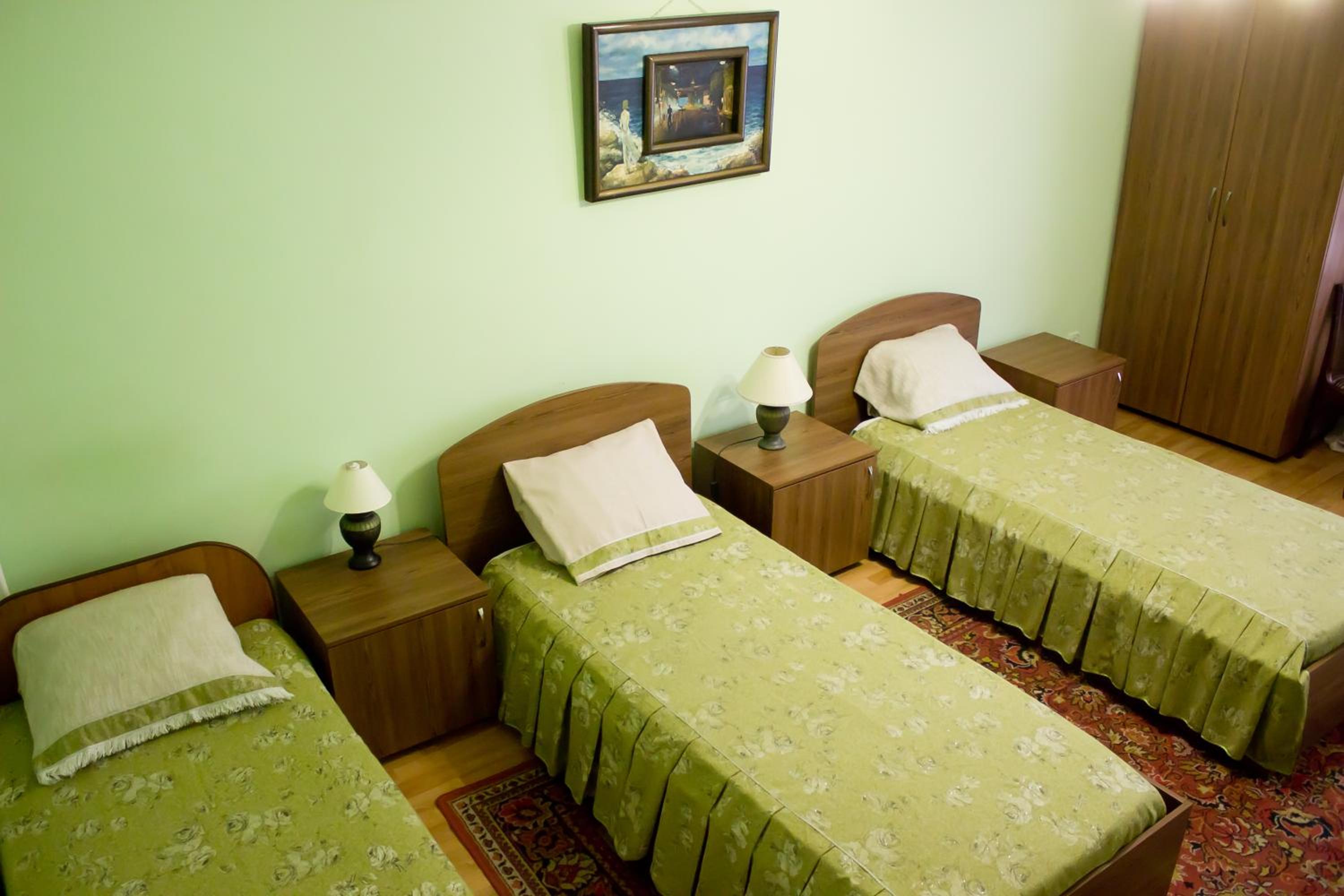 Apartment (2-3 Adults)