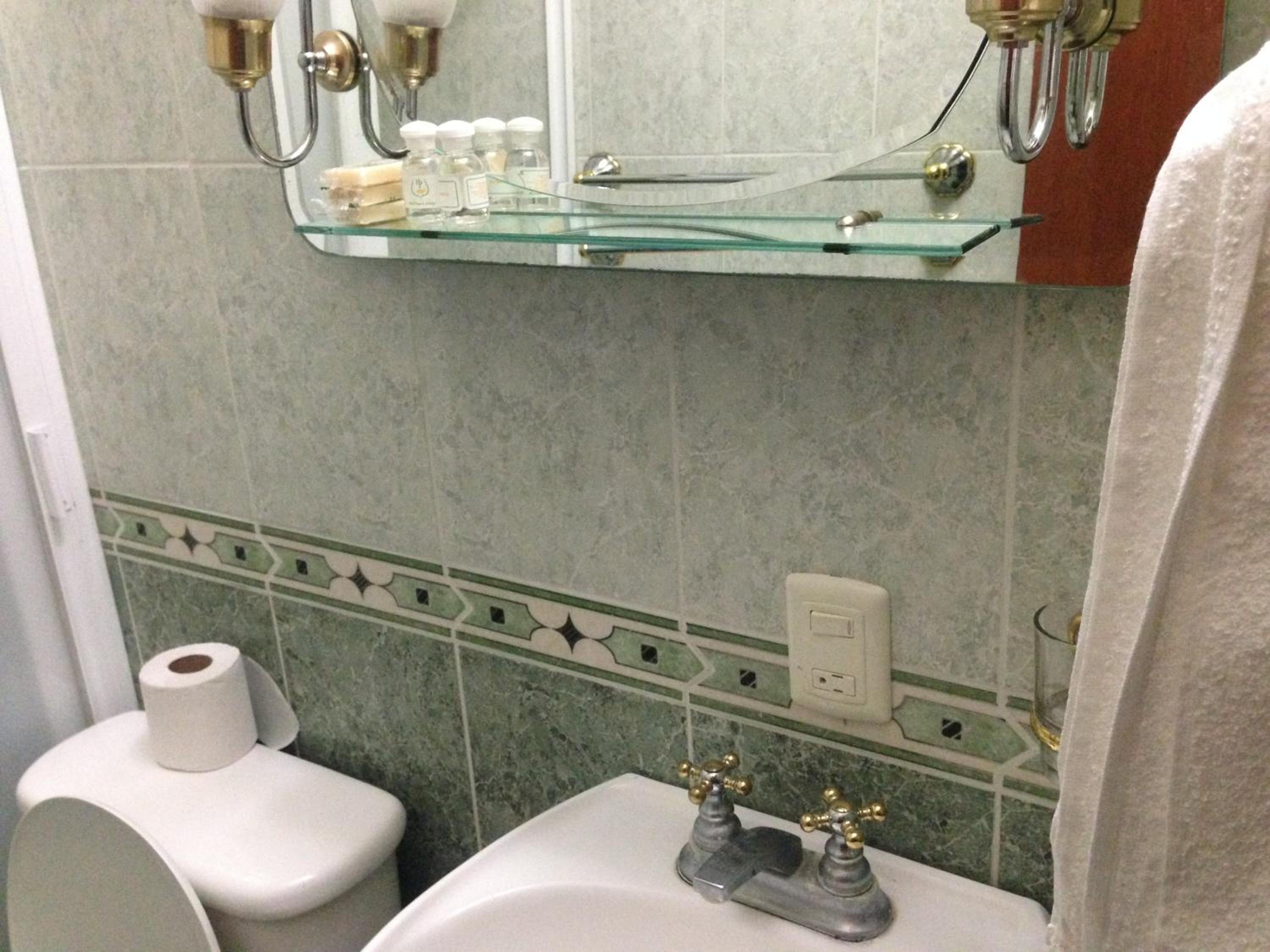 Triple Room (6 Adults) photo 2