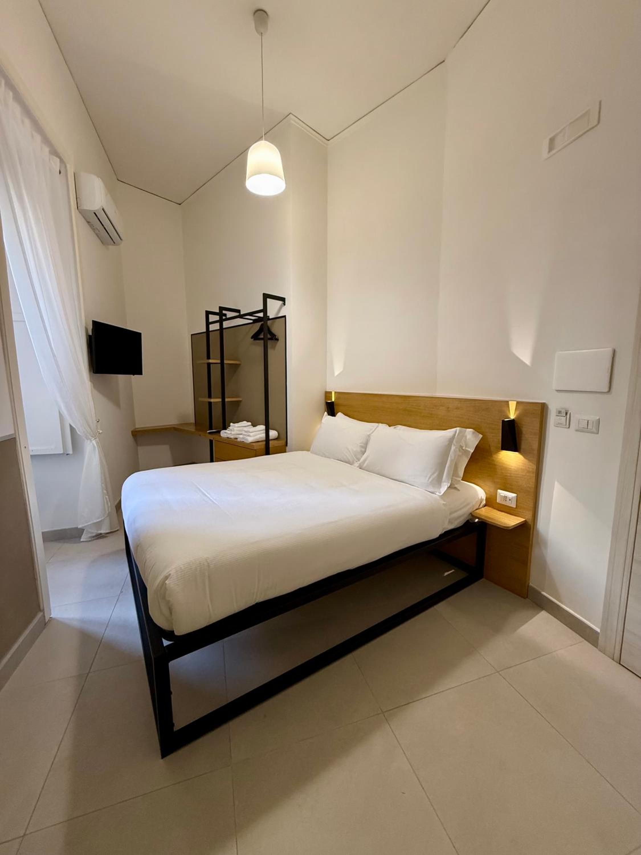 Queen Room with Balcony