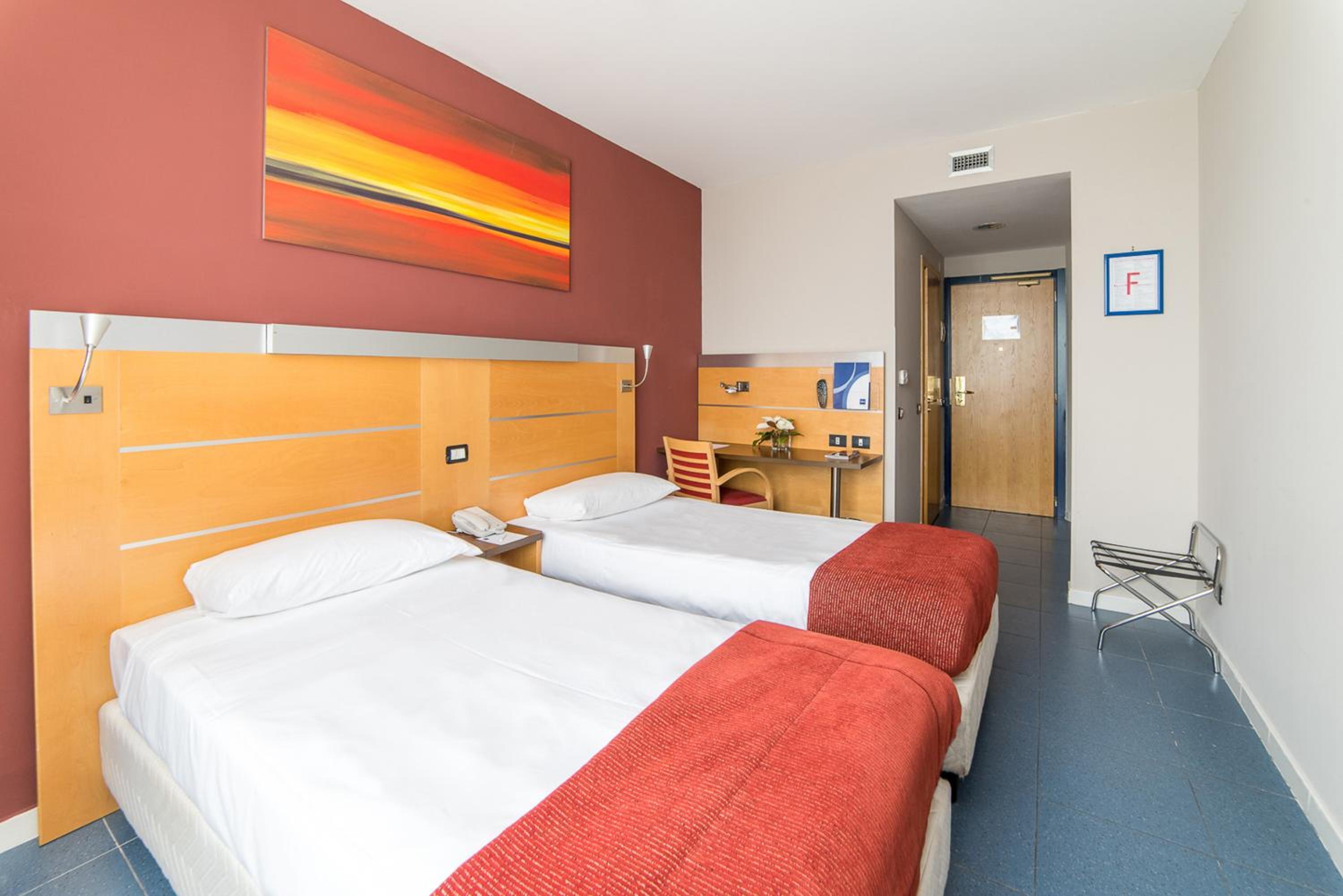 Twin Room photo 1
