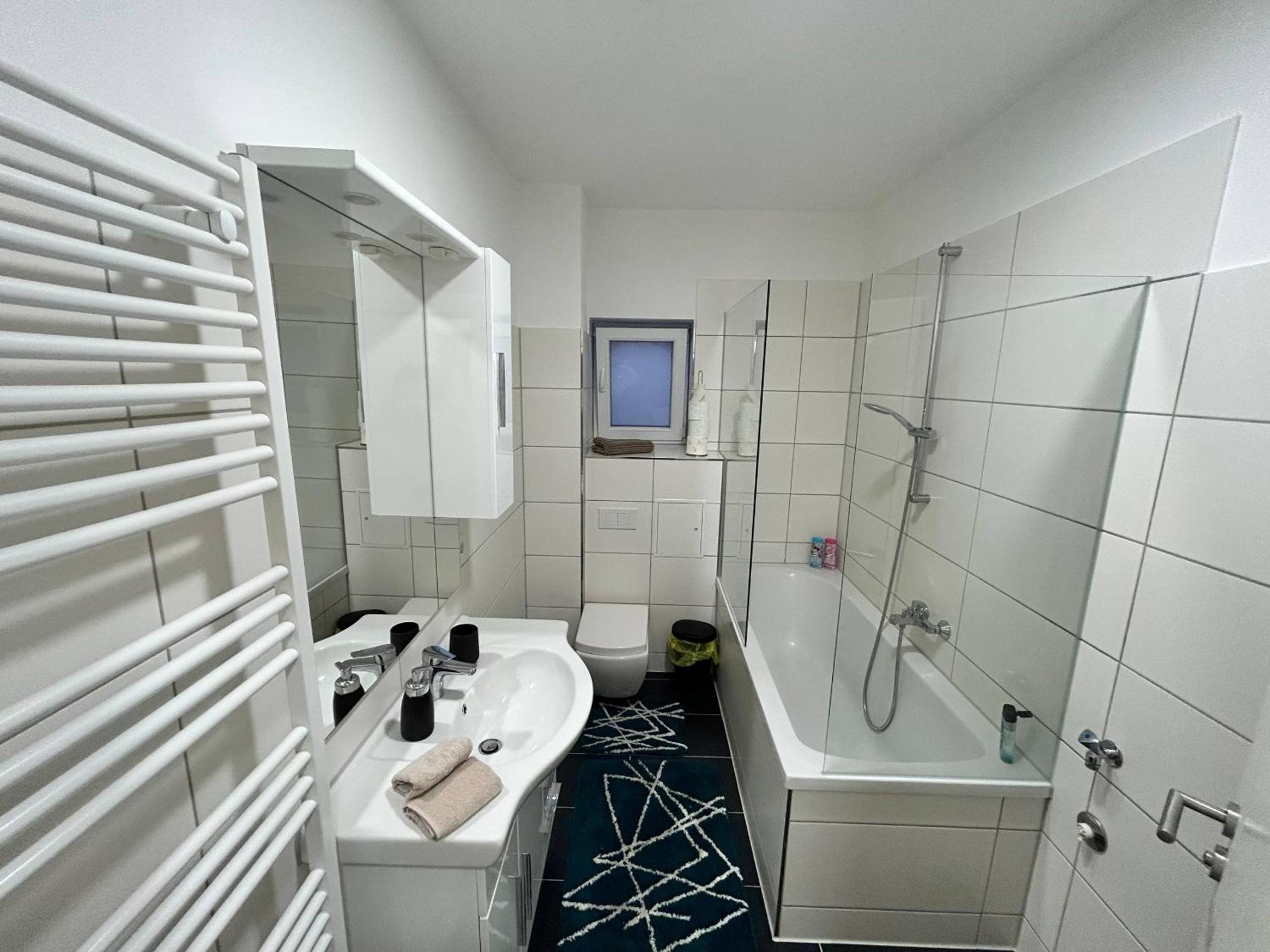 One-Bedroom Apartment with Balcony