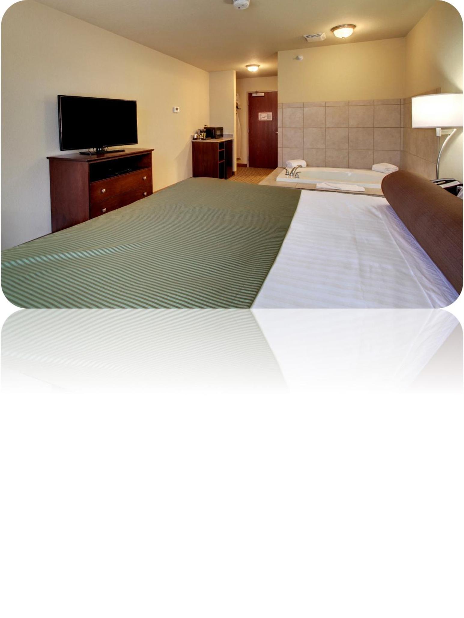 King Suite with Whirlpool