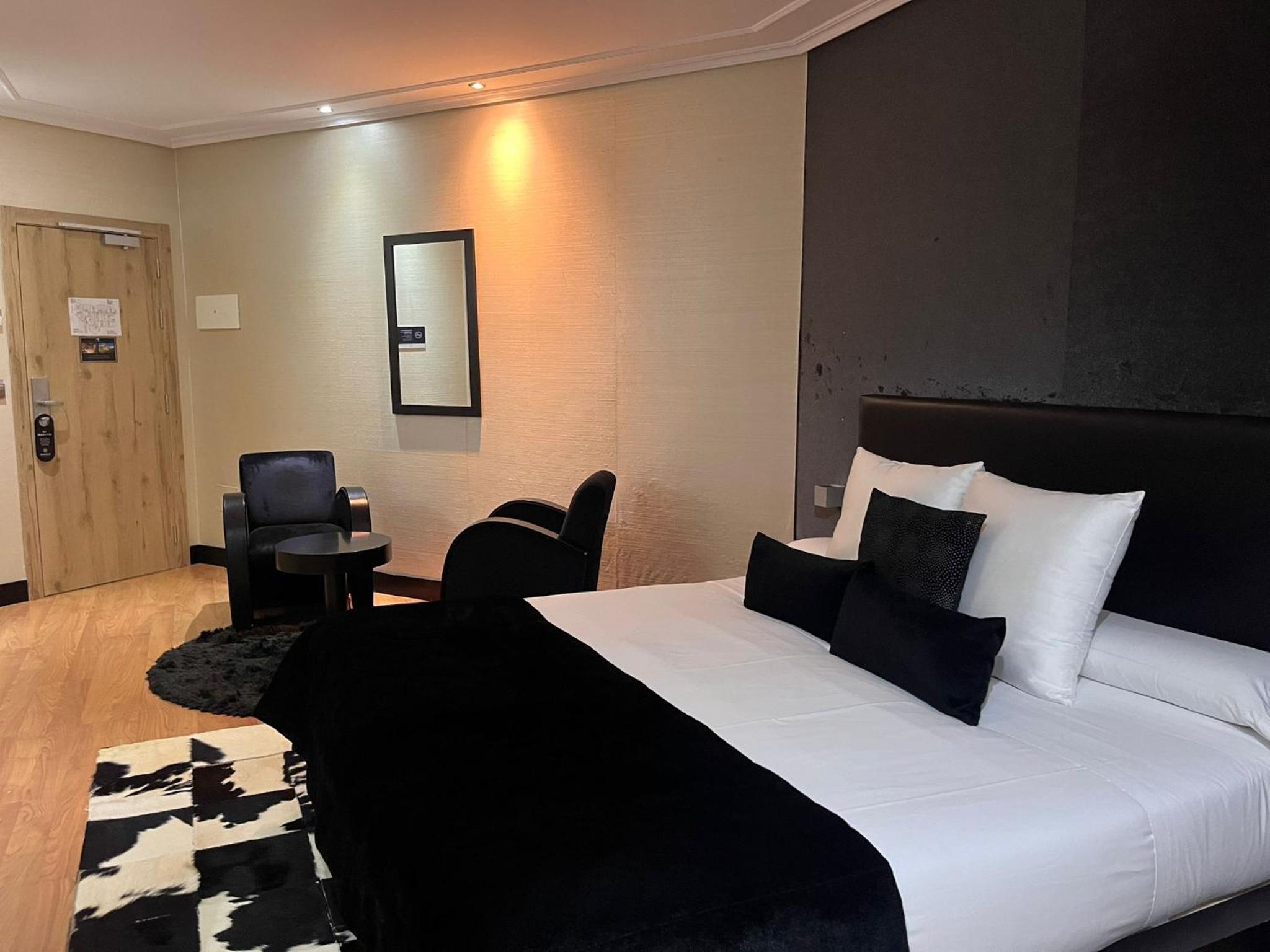 Superior Queen Room