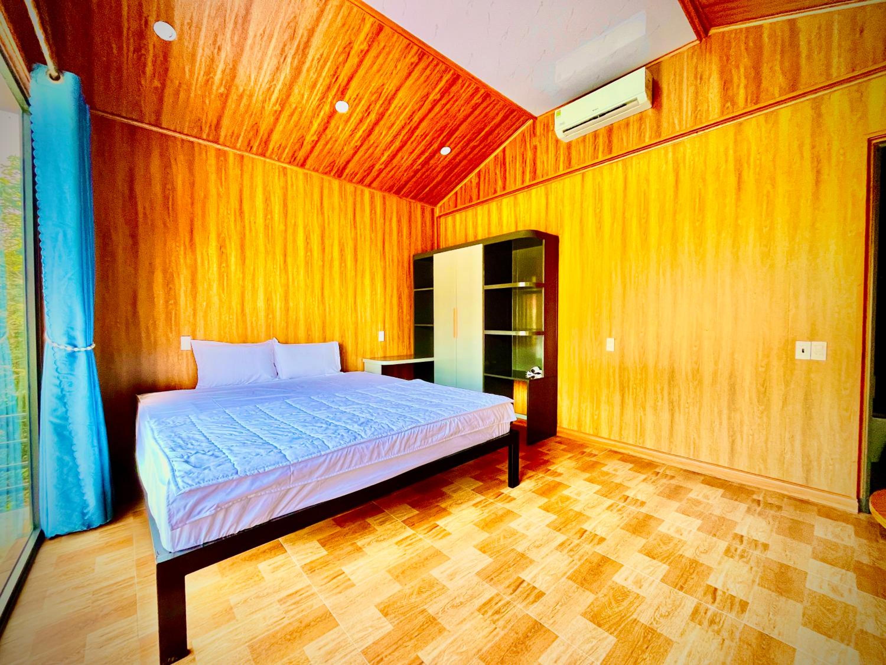 Queen Room with Sea View photo 1