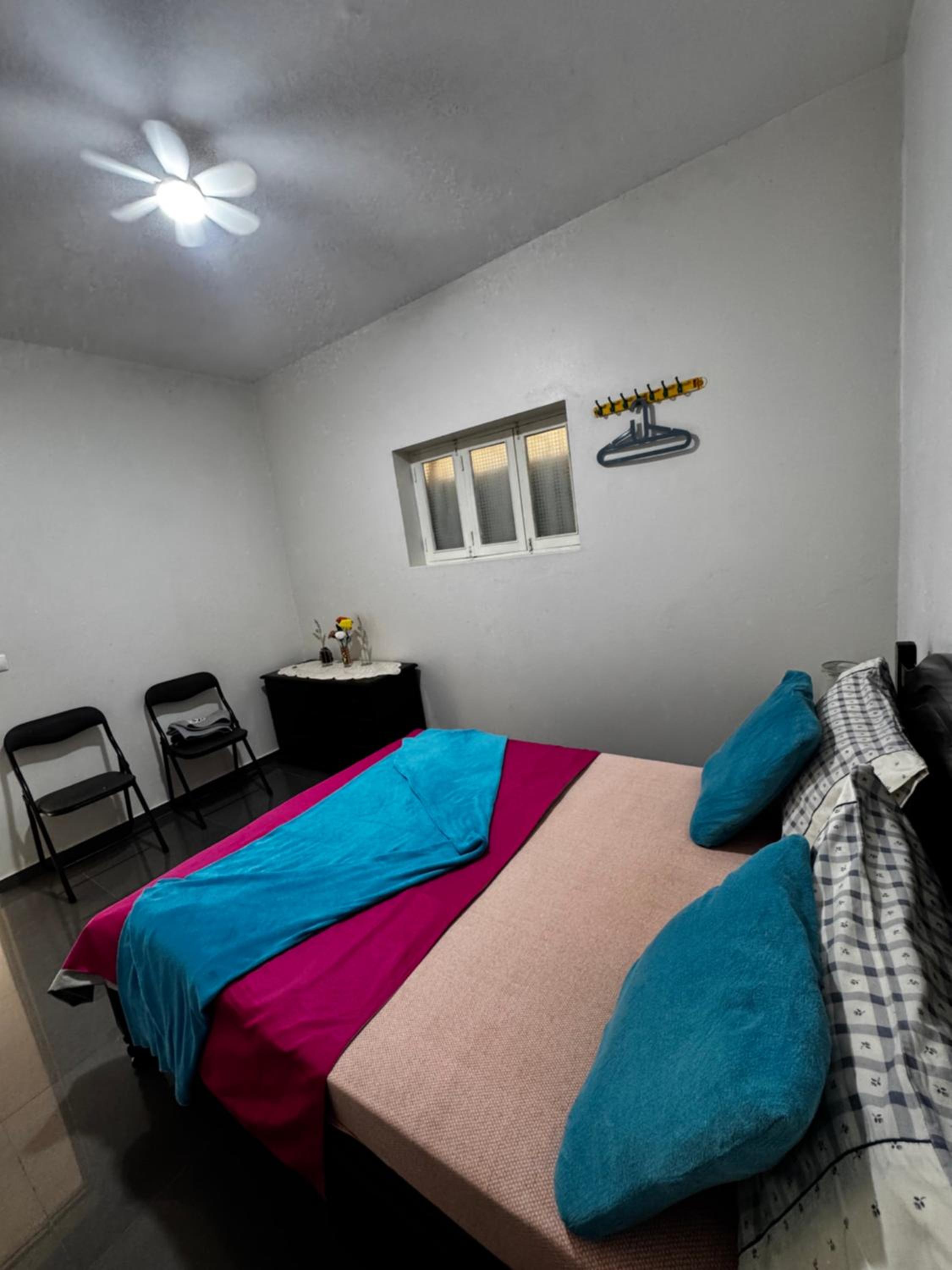 Standard Double Room with Shared Bathroom photo 1
