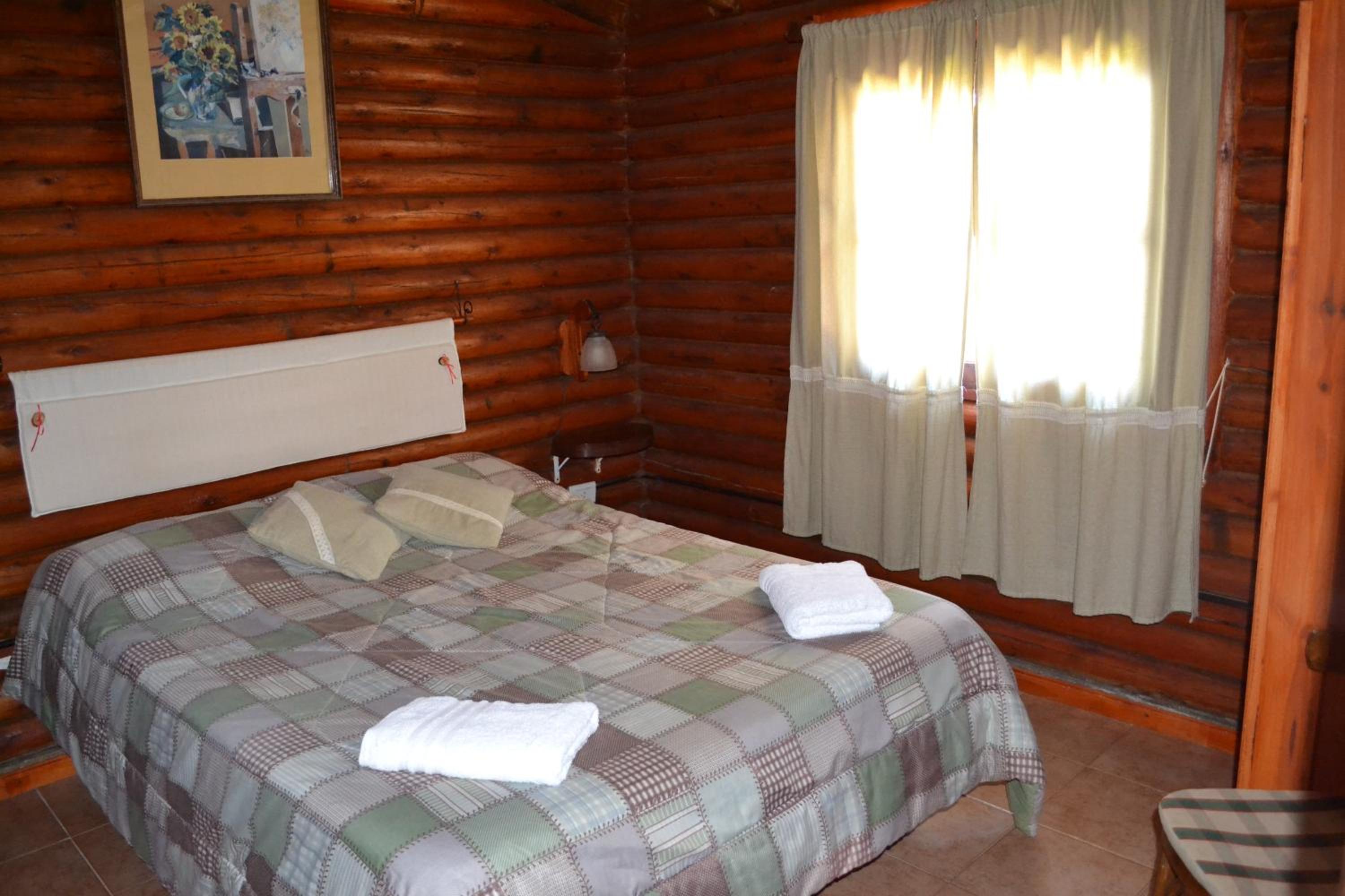 Bungalow (4 Adults) photo 3