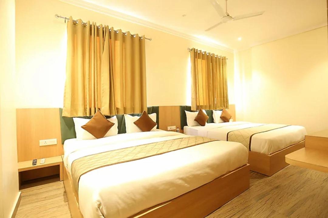 Deluxe Quadruple Room