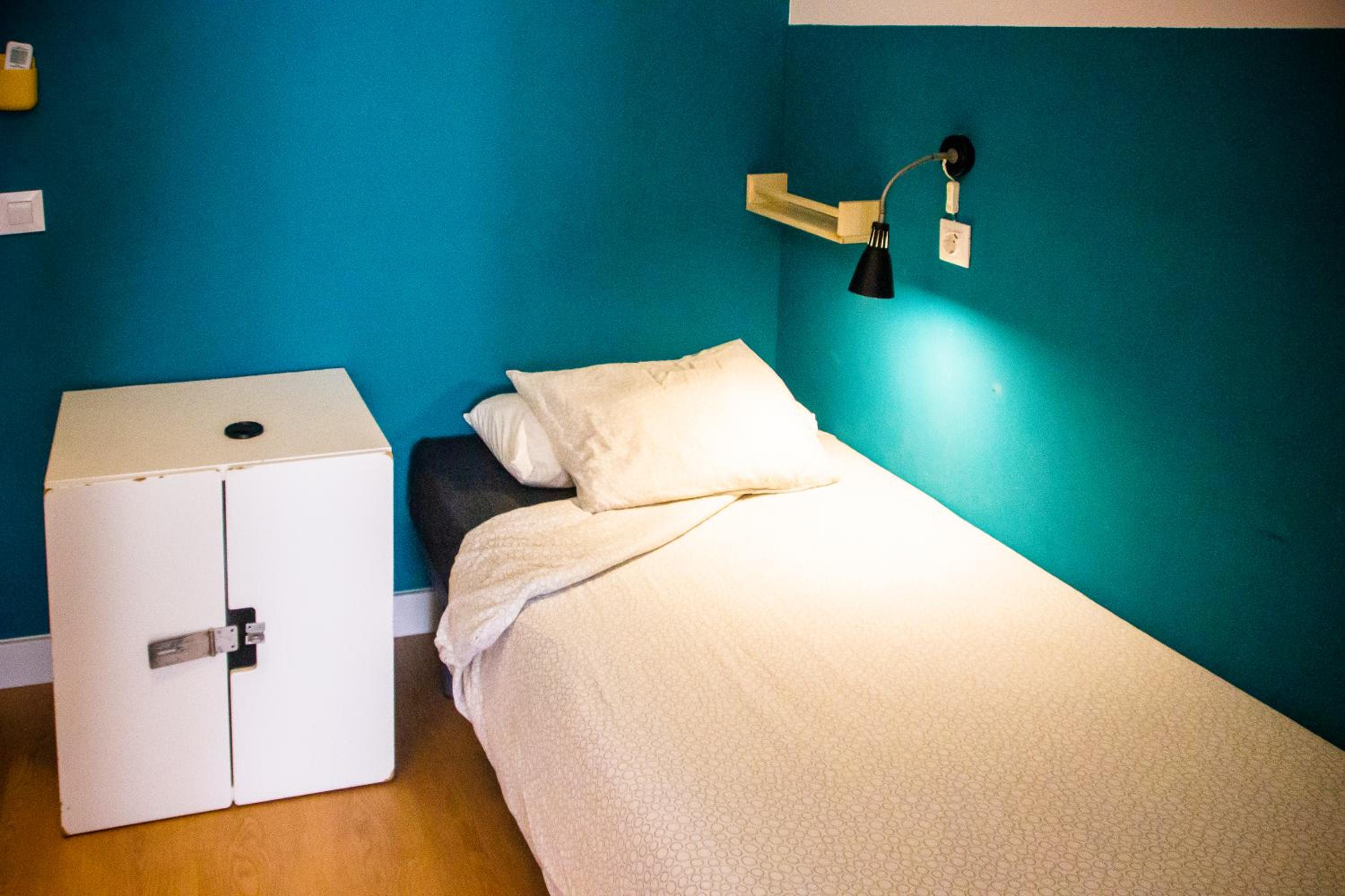 Bed in 6-Bed Dormitory Room photo 3