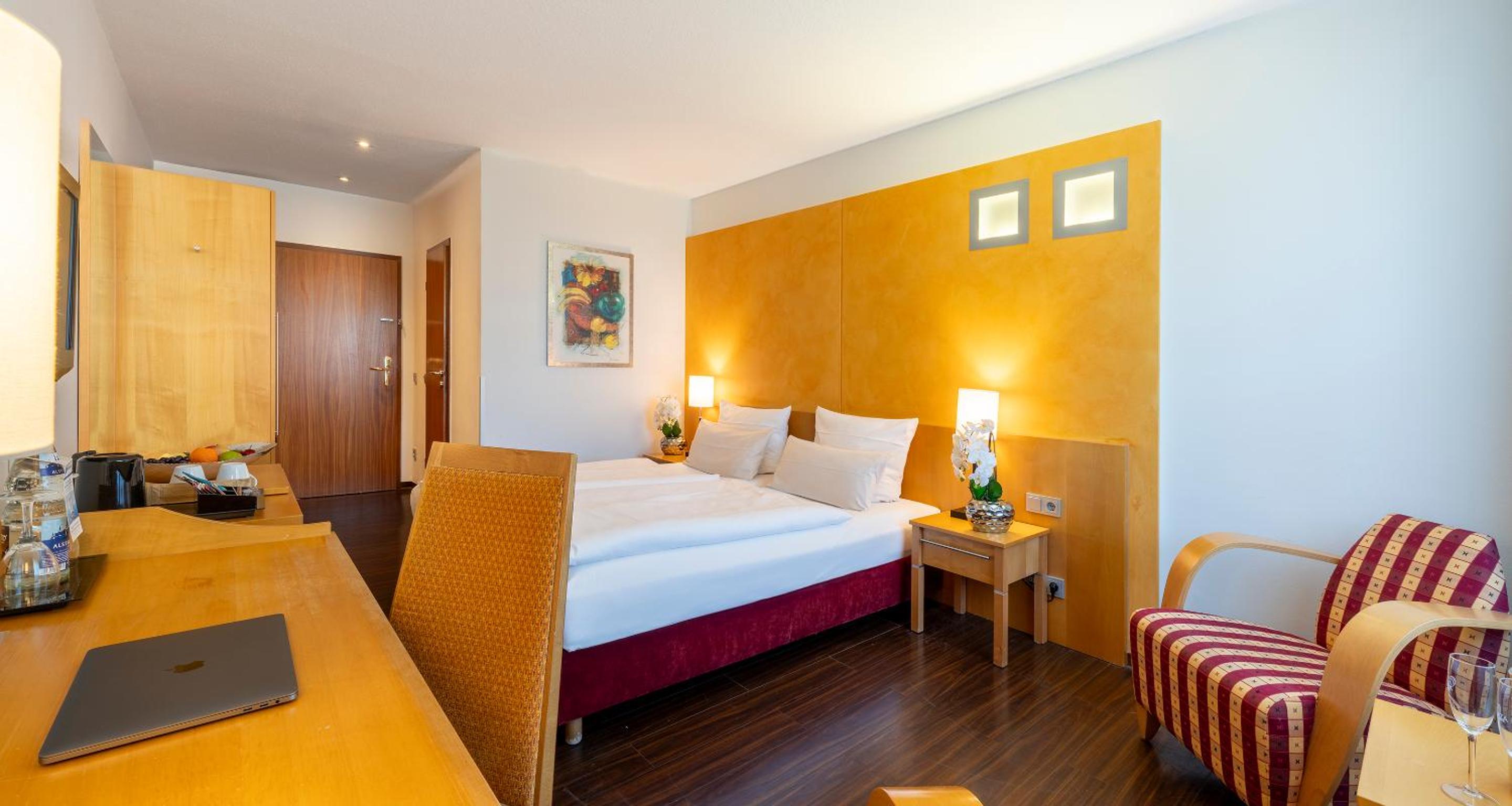 Standard Double Room - Photo 5