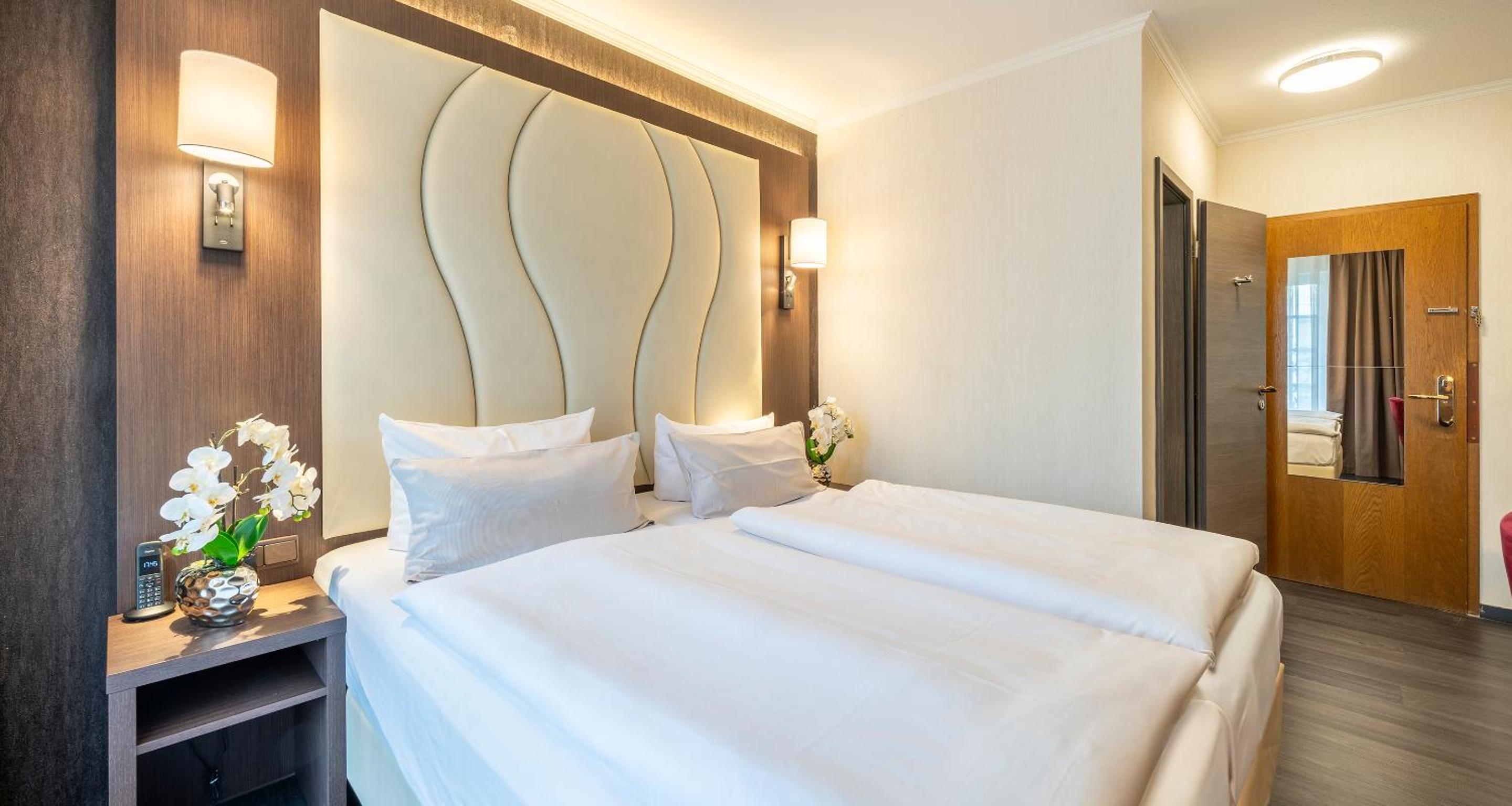 Comfort Double Room - Photo 5