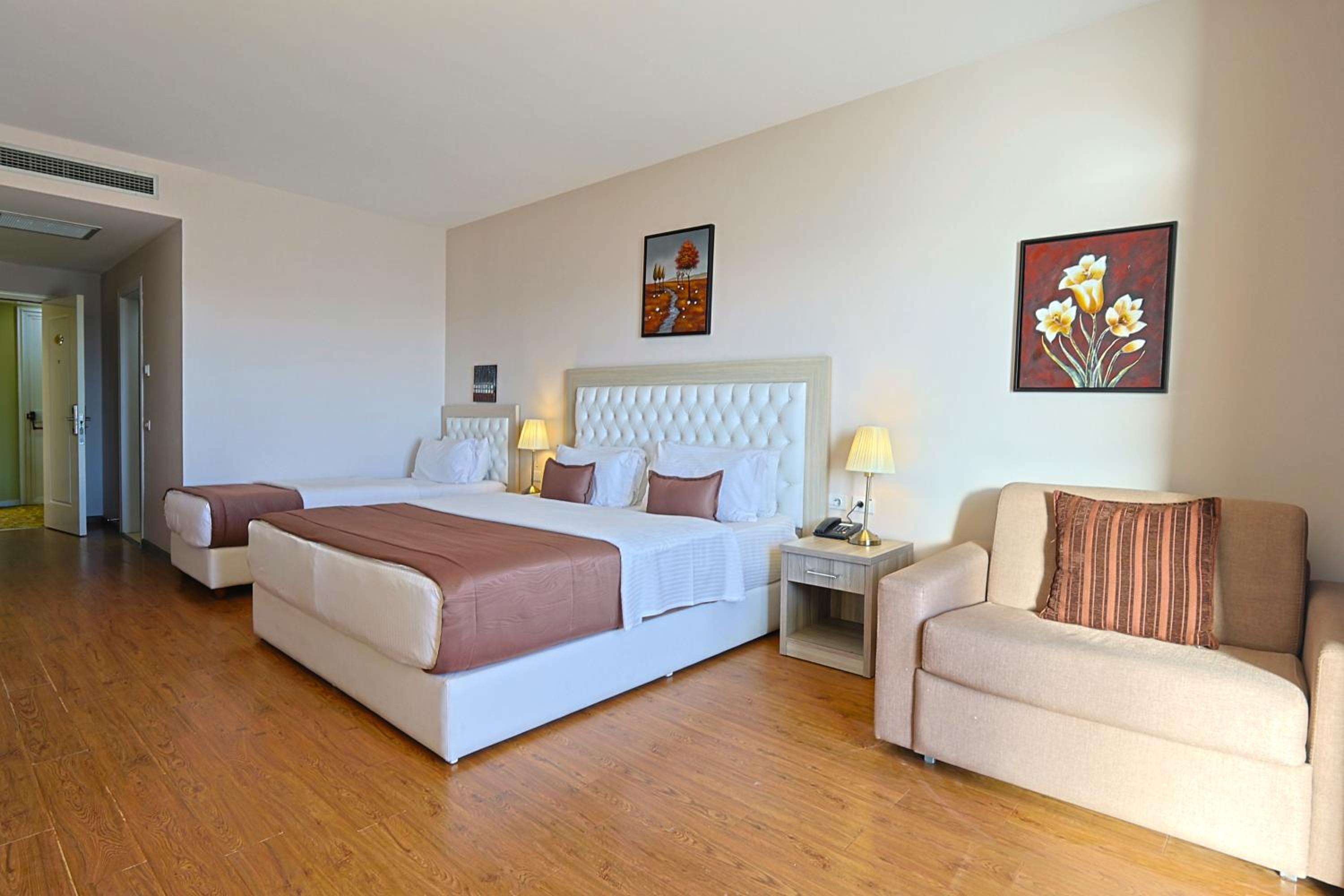 Triple Room with View