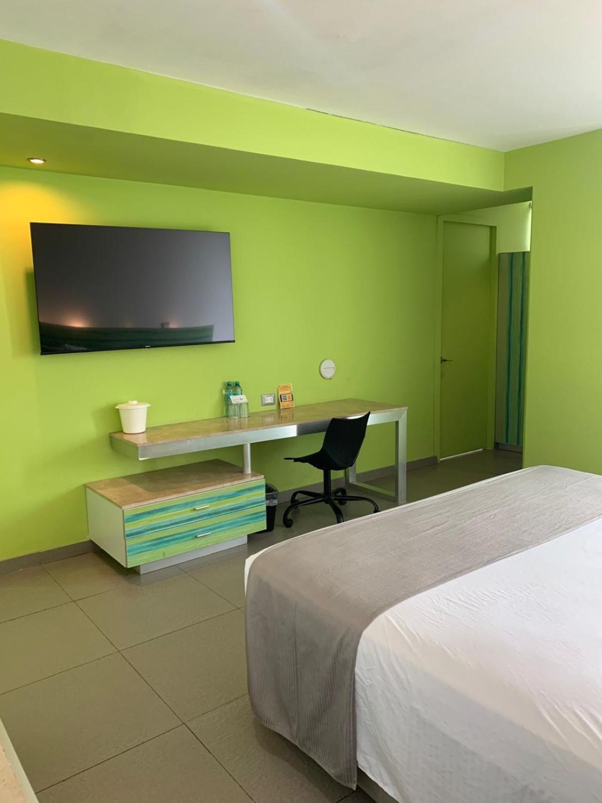 Suite with Sea View photo 2