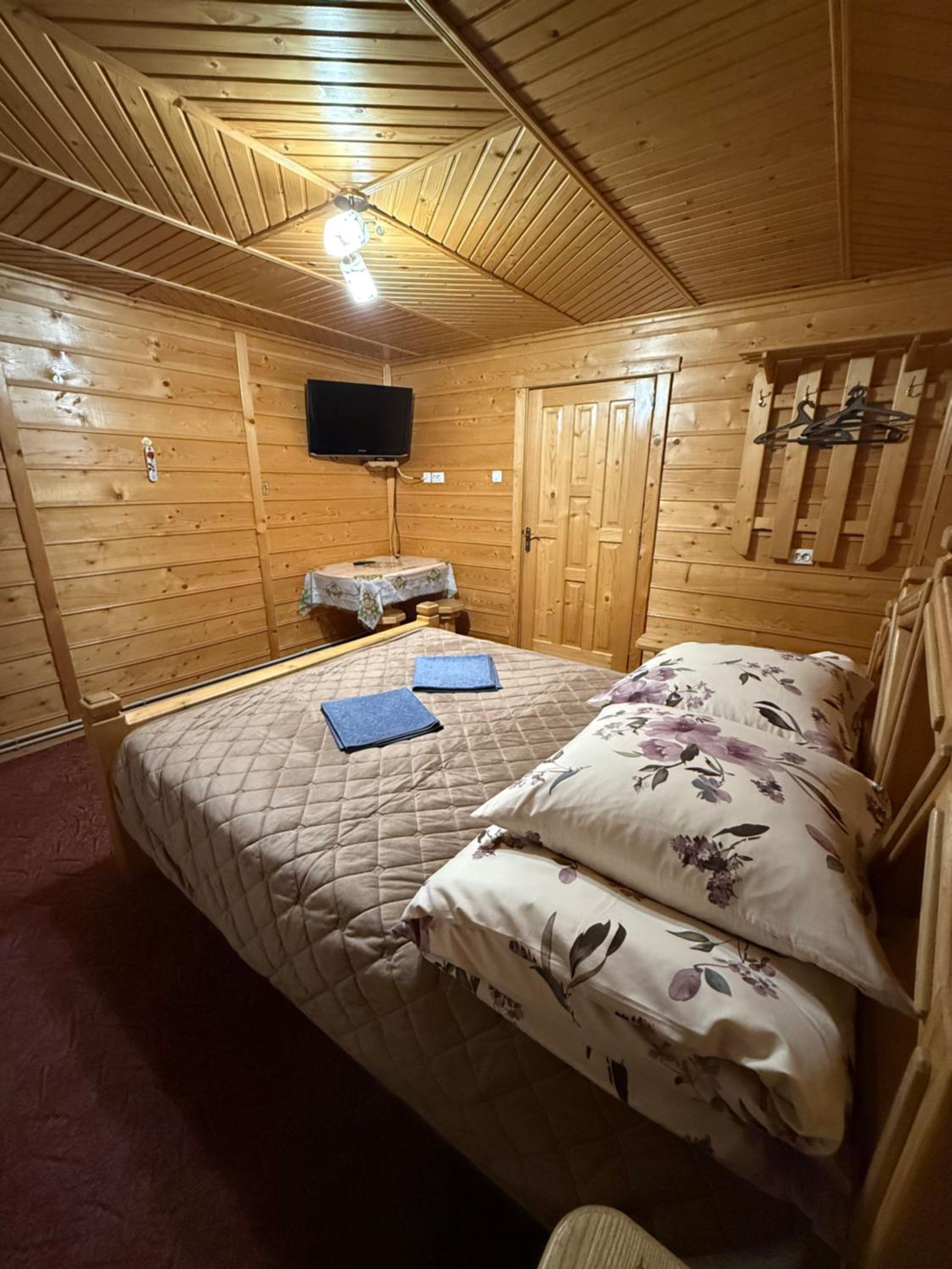 Budget Double Room photo 1