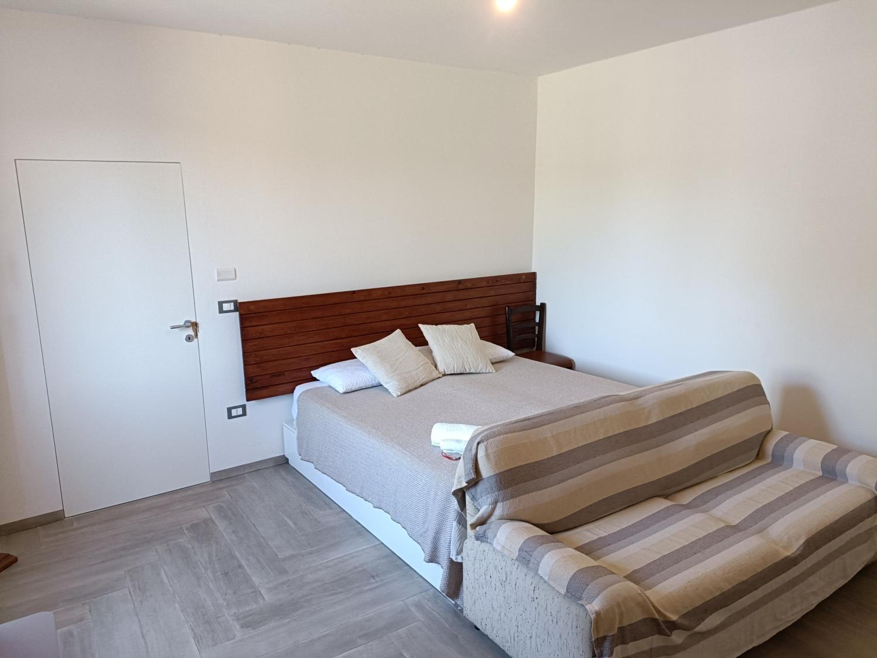 Quadruple Room with Private External Bathroom photo 3