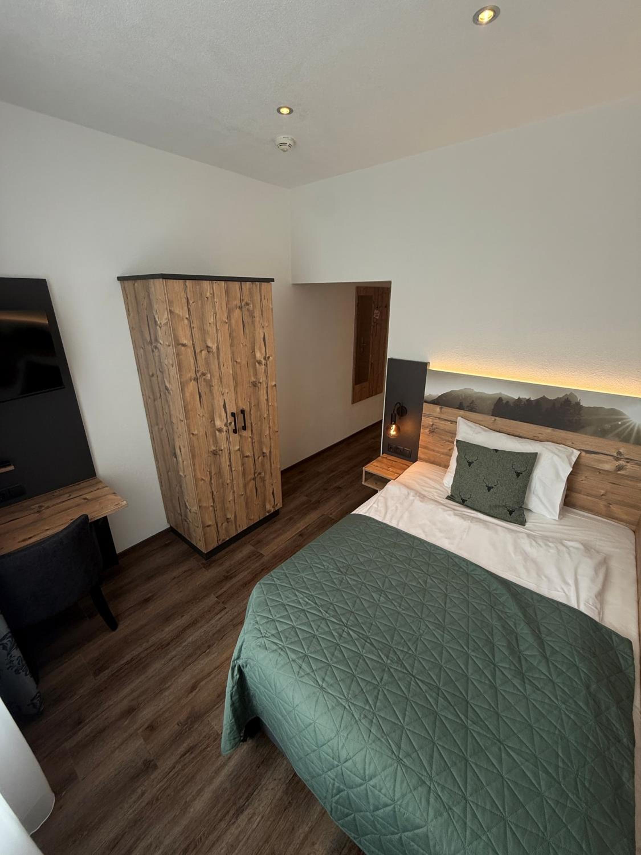 Superior Single Room photo 3