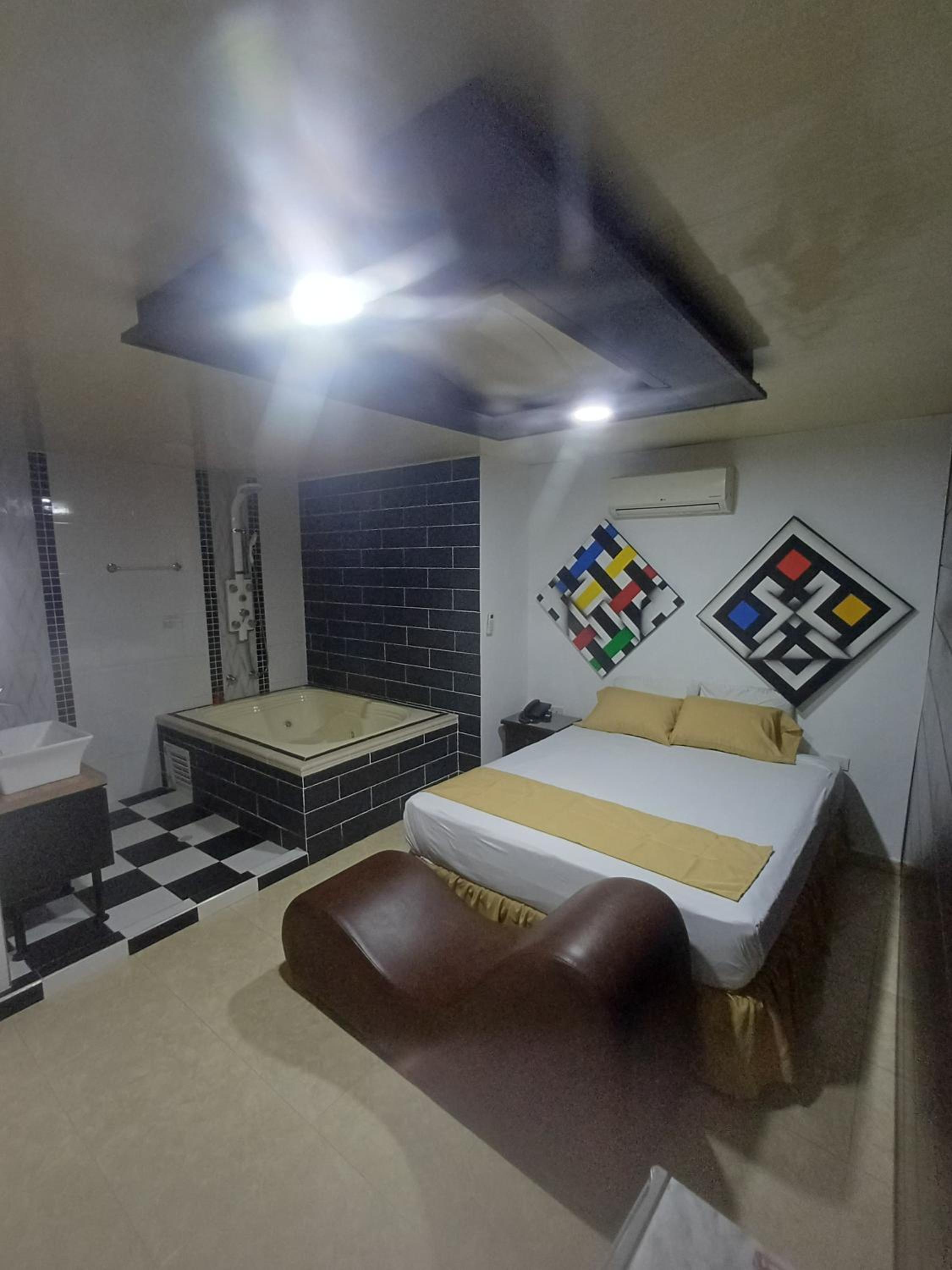 Superior Suite photo 1