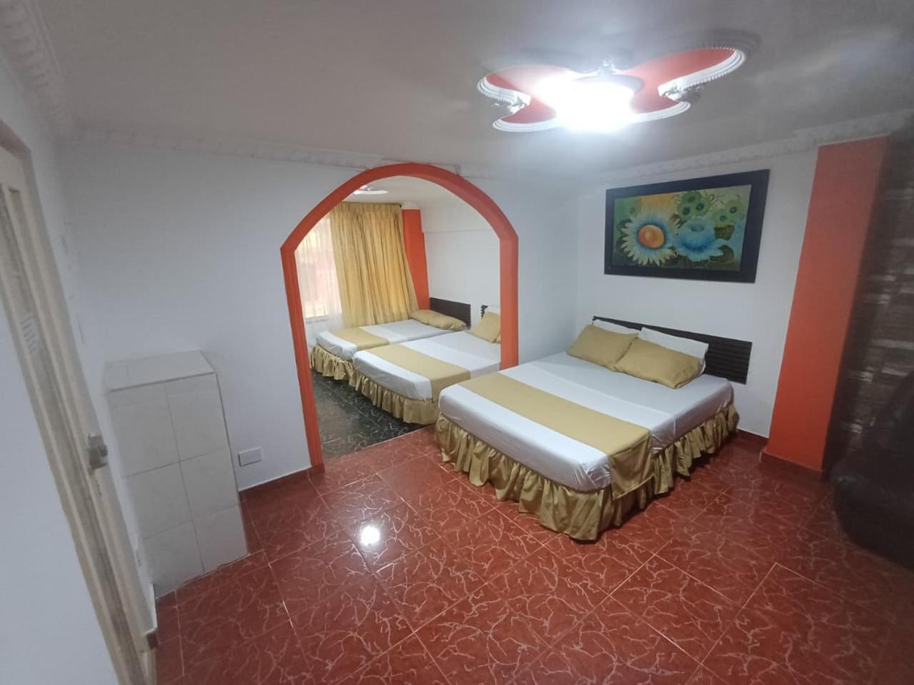 Basic Triple Room photo 2