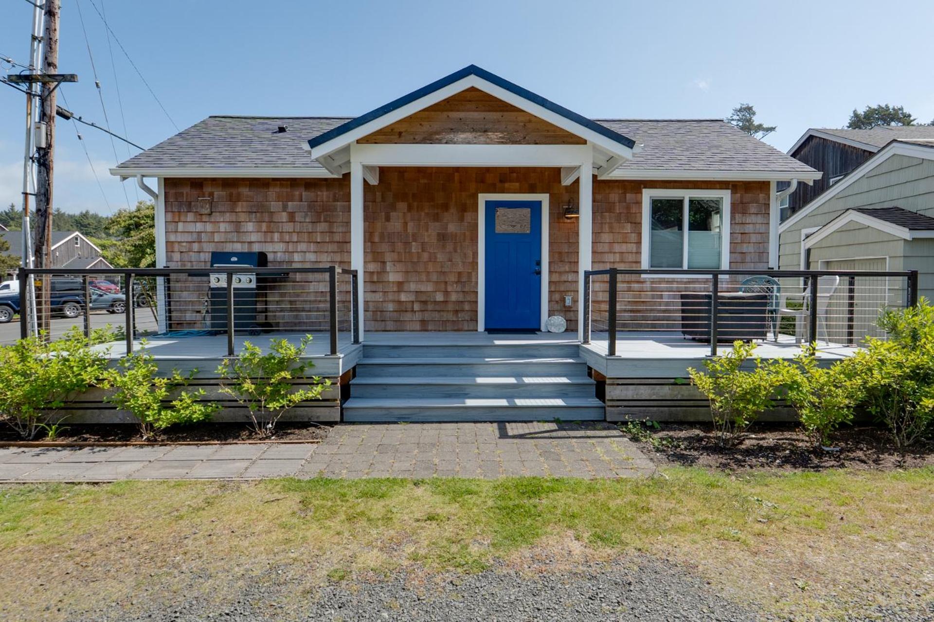 Larch Street Beach Cottage photo 1