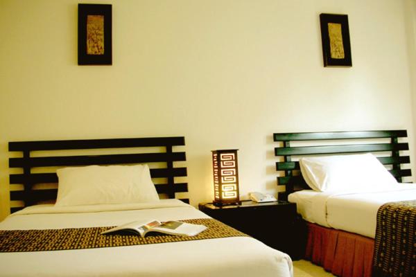 Standard Twin Room photo 2