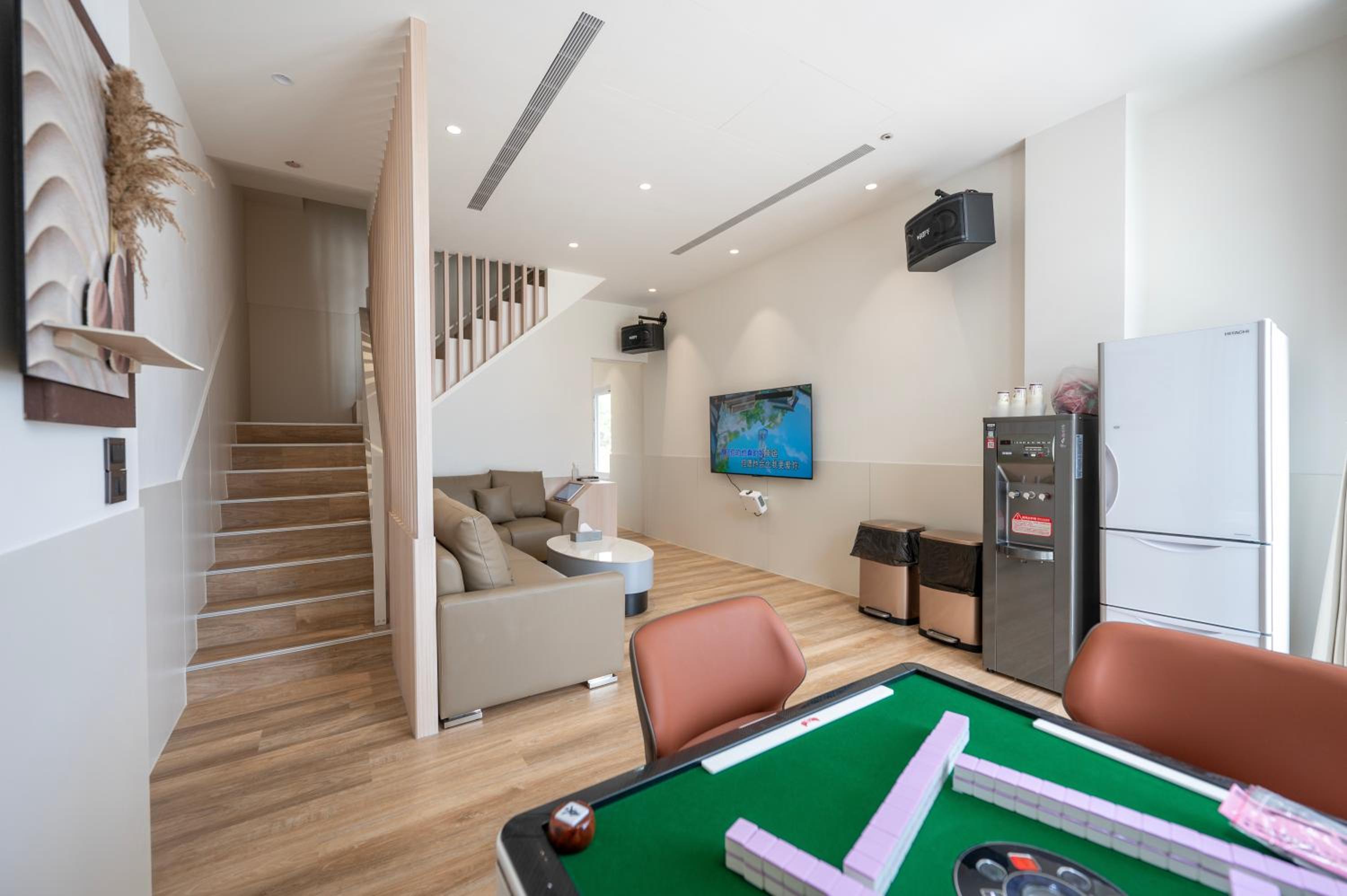 Four-Bedroom House photo 2