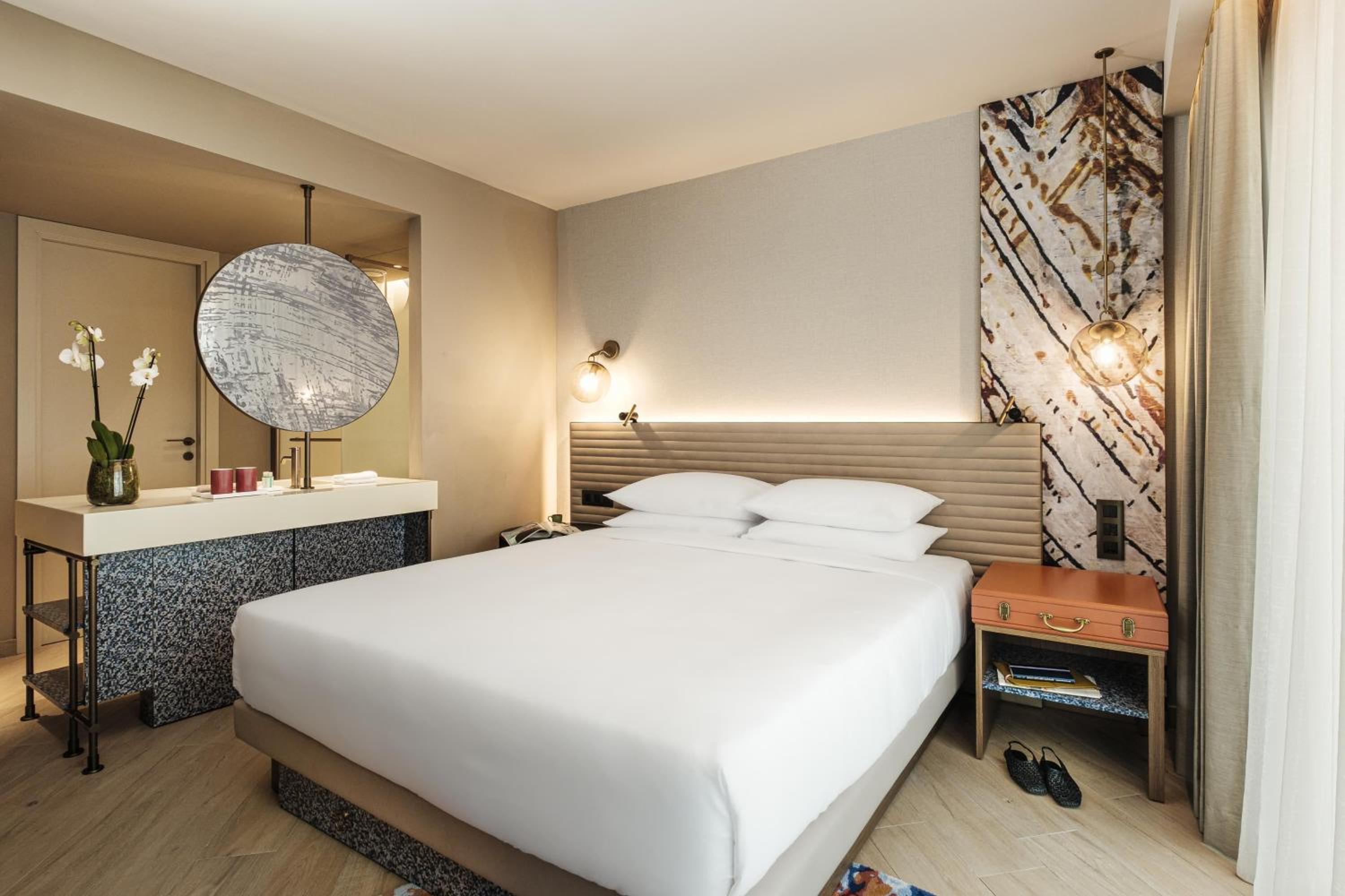 King Room - High Floor
