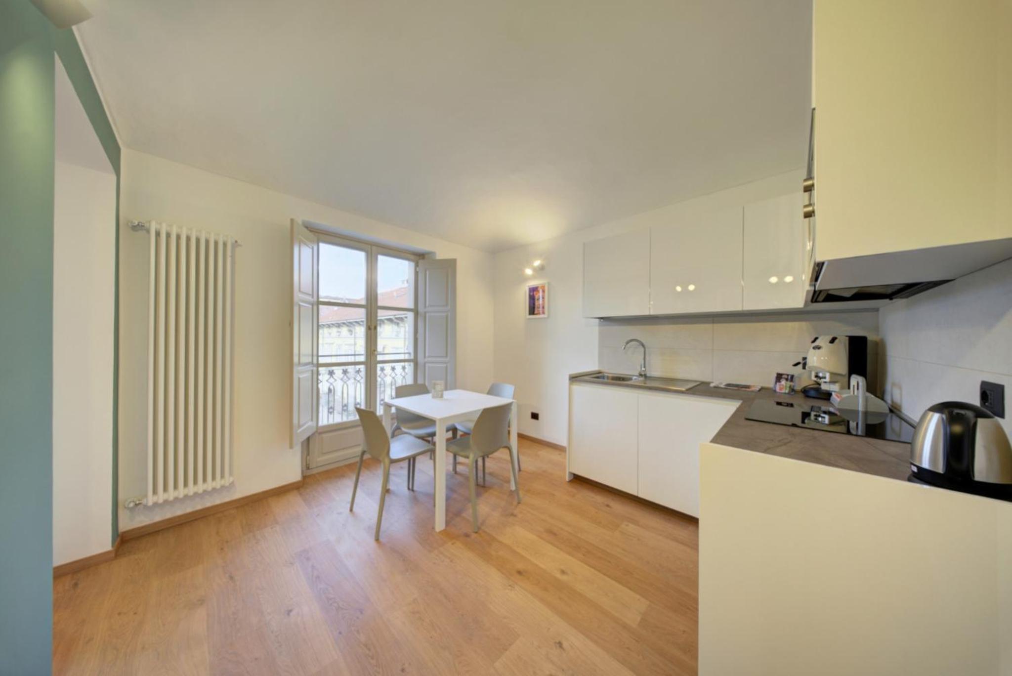 Deluxe Apartment photo 3