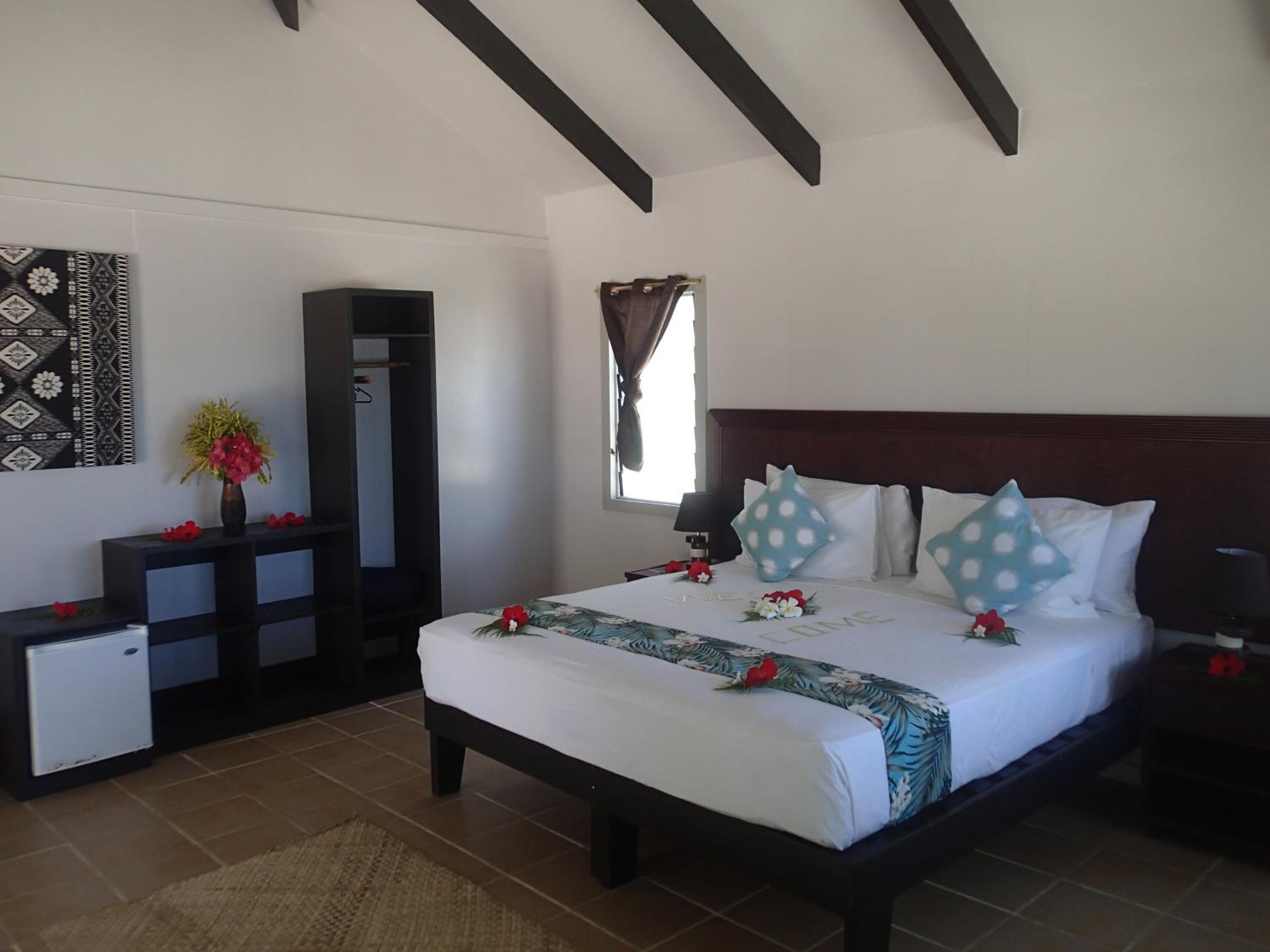 Beachfront Villa photo 2