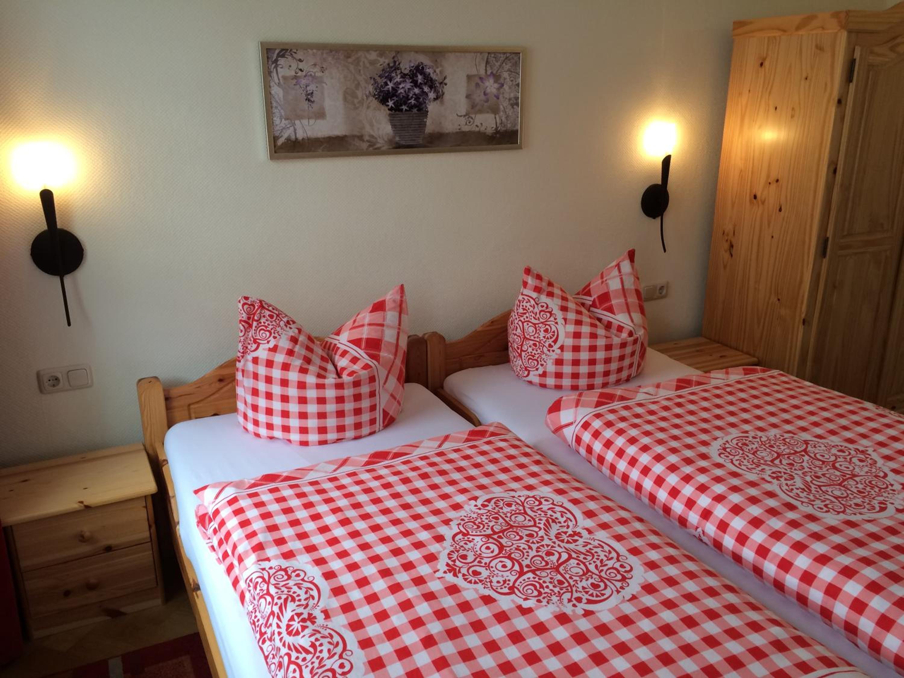 Standard Double or Twin Room photo 3