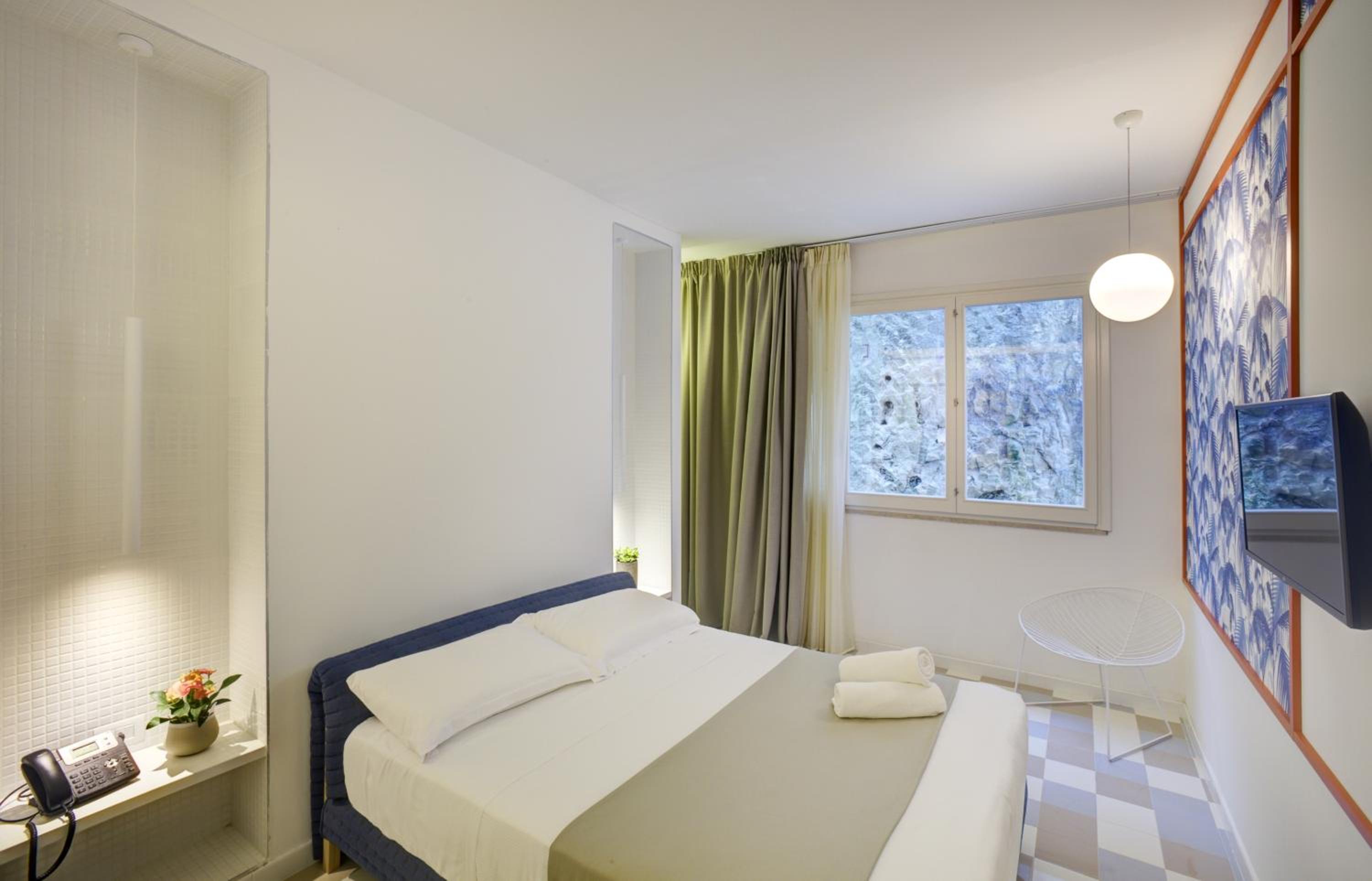 Standard Double Room photo 2