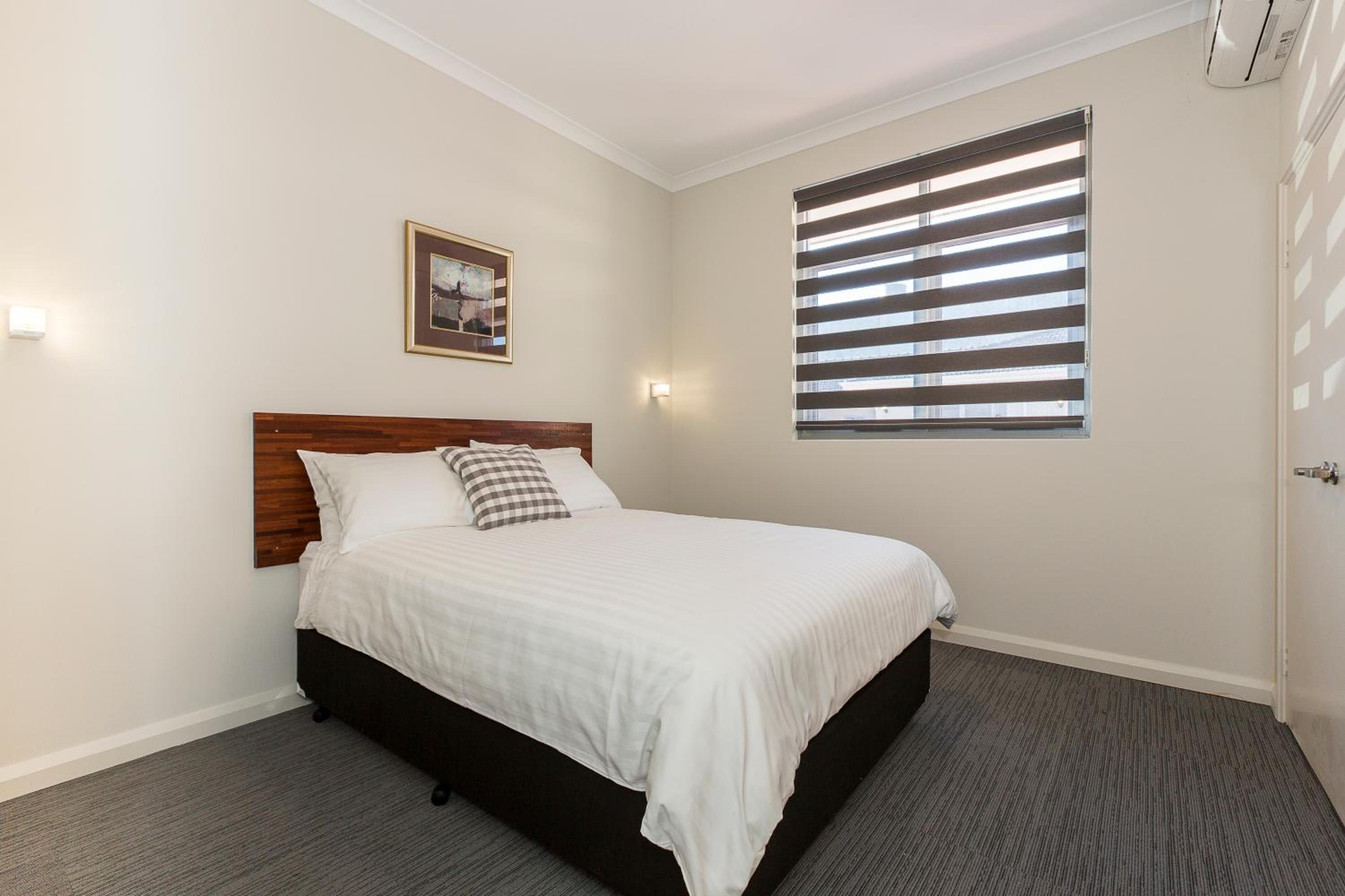 Double Room with Private External Bathroom photo 3